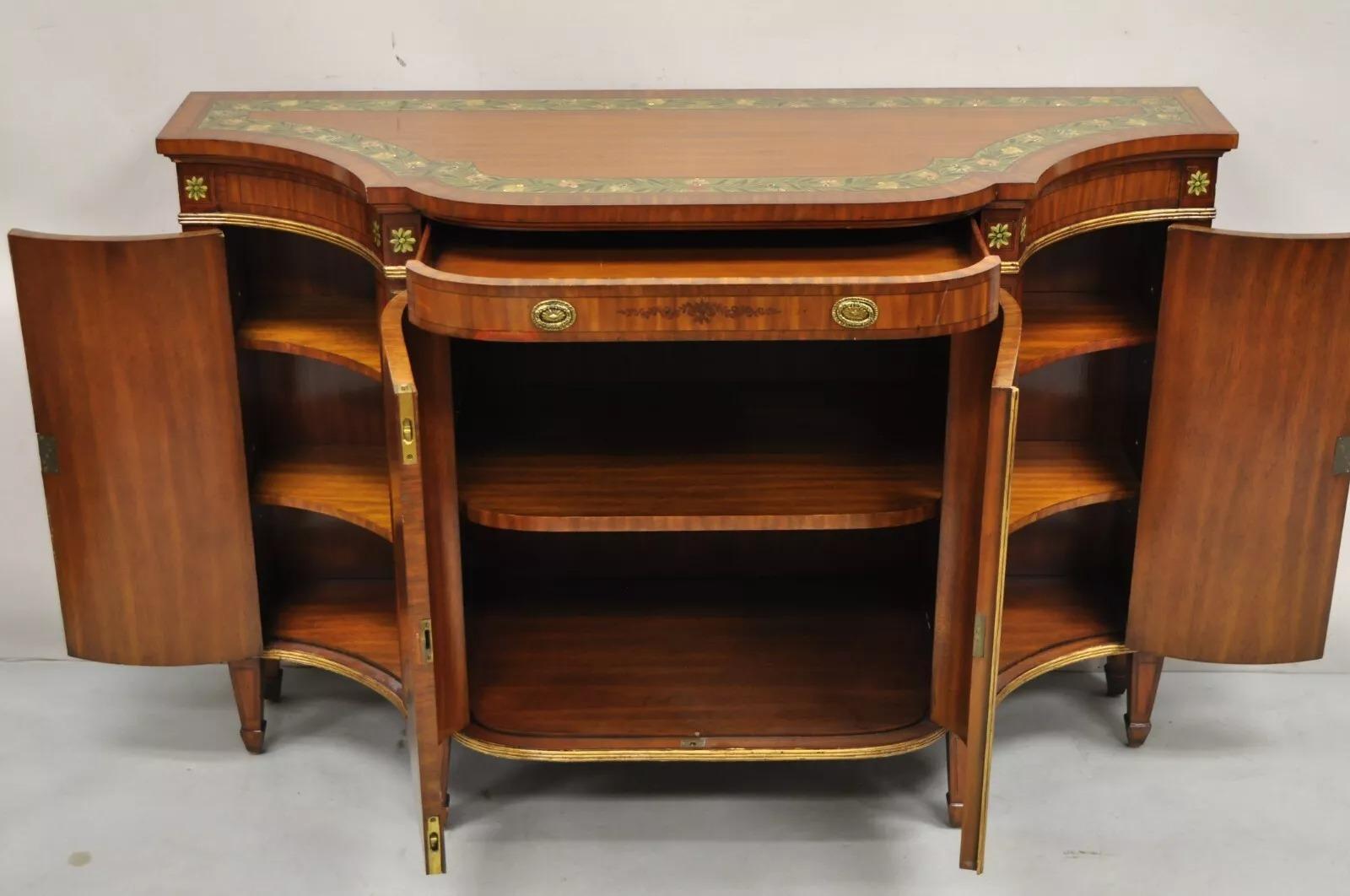 Maitland Smith Armario Buffet Credenza Pequeño Decorado con Pintura Estilo Adams en venta 2