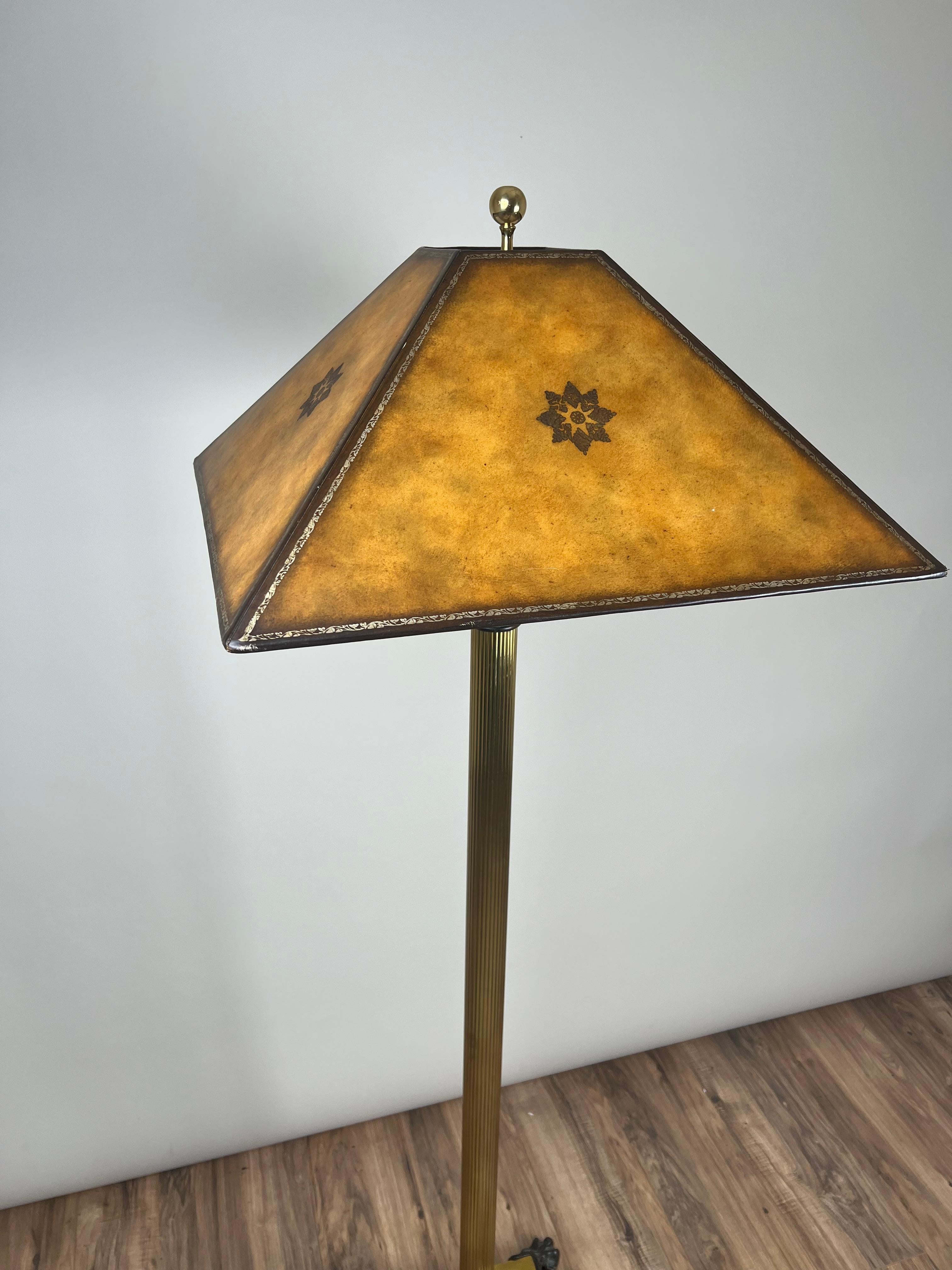 Lampadaire en laiton et bronze avec abat-jour en cuir, style Arts & Crafts, Maitland Smith en vente 6