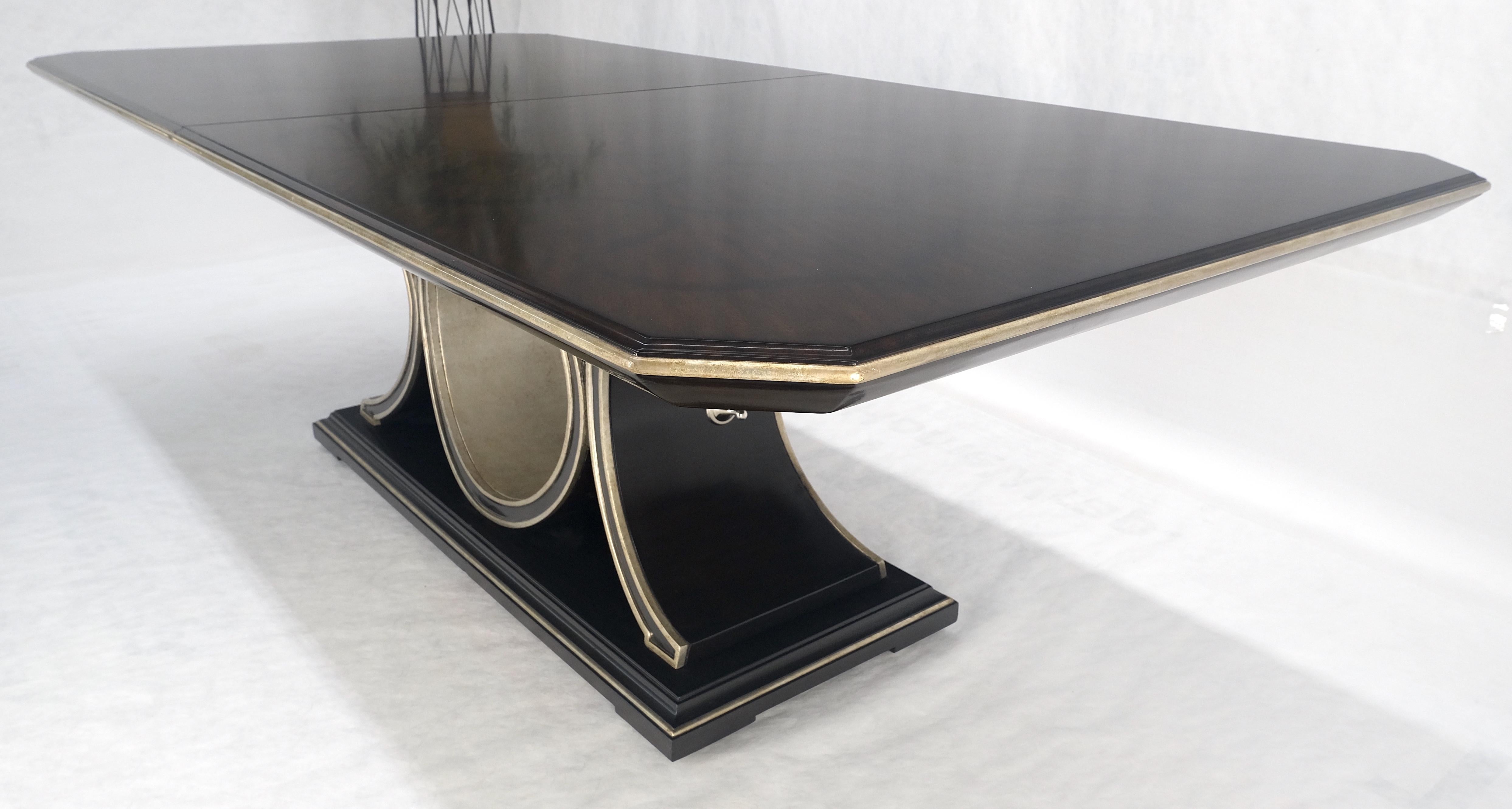 XXIe siècle et contemporain Maitland Smith Bolero 8' Long Dining Table 127