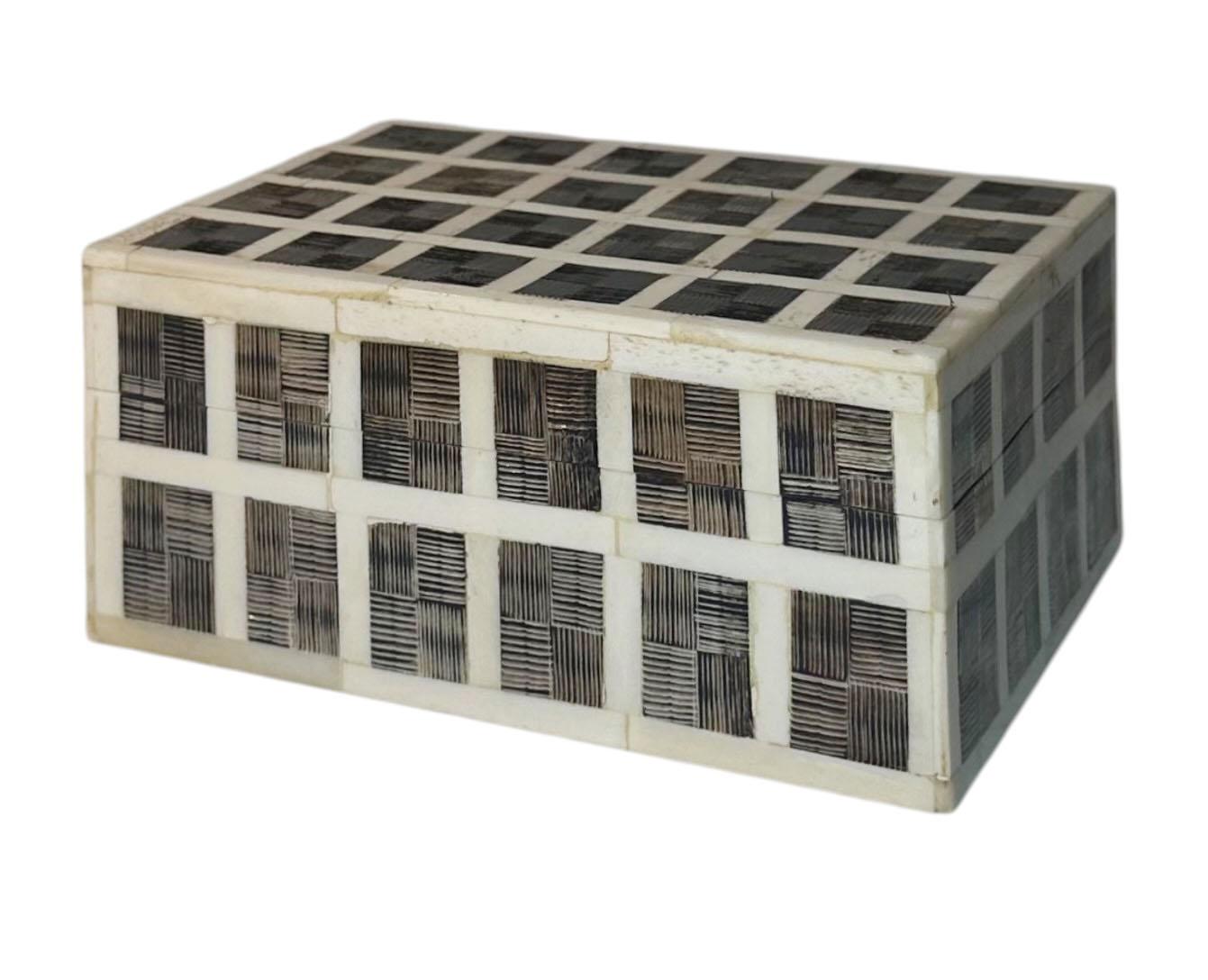 Maitland Smith Caja de hueso y madera de satén Años 70