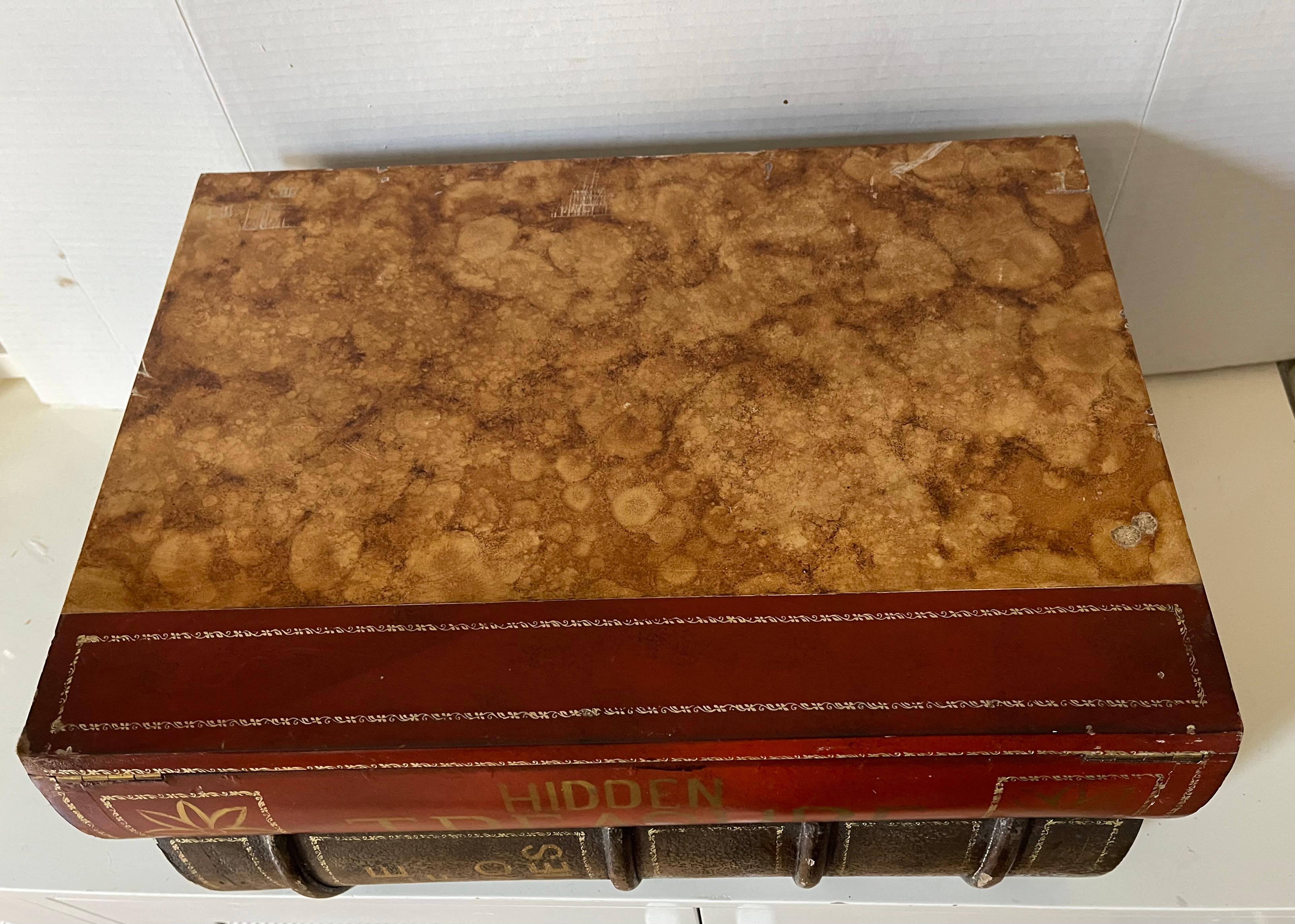 Maitland Smith Book Box In Good Condition For Sale In Boca Raton, FL