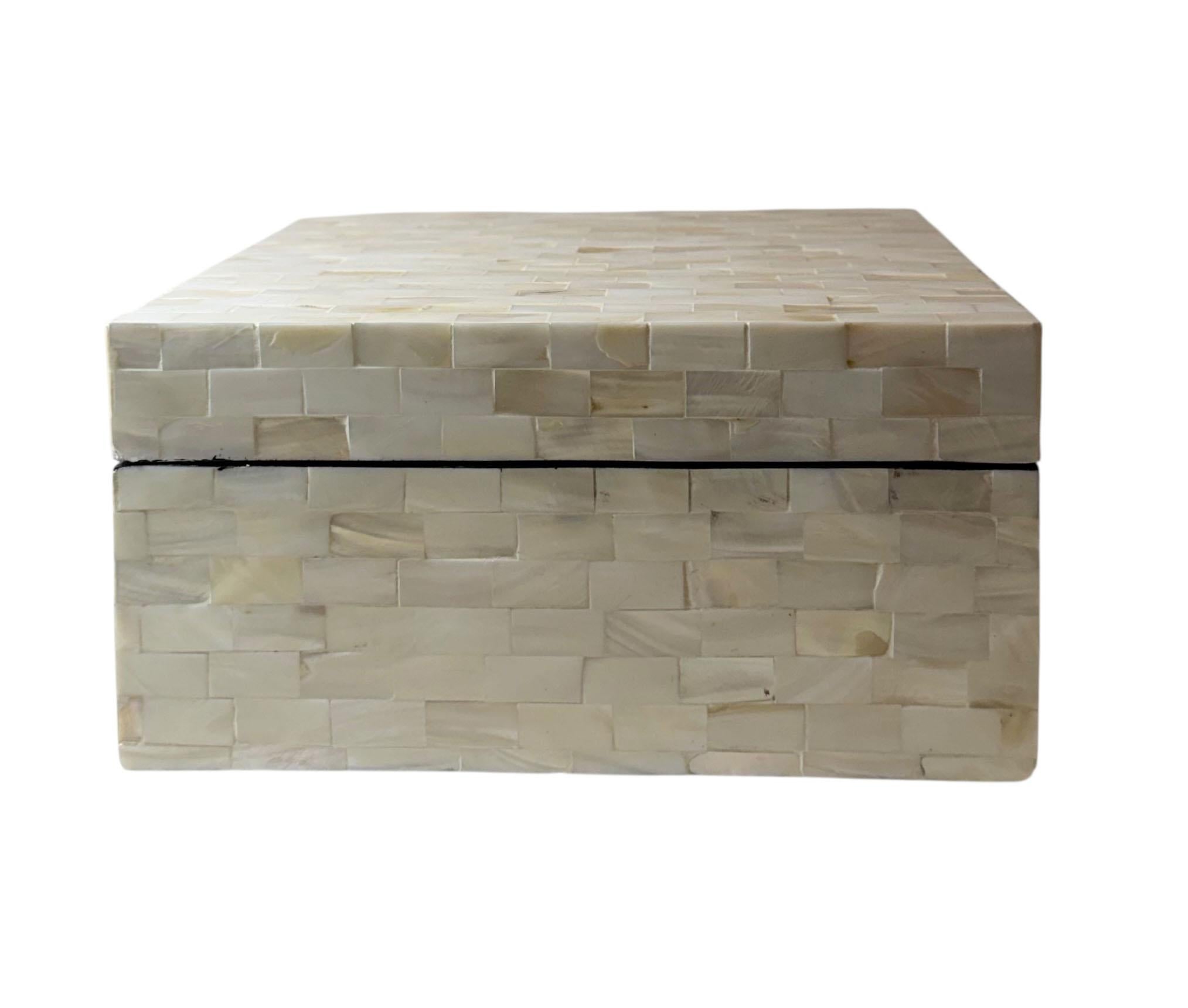 Maitland Smith Box In Good Condition For Sale In Tampa, FL