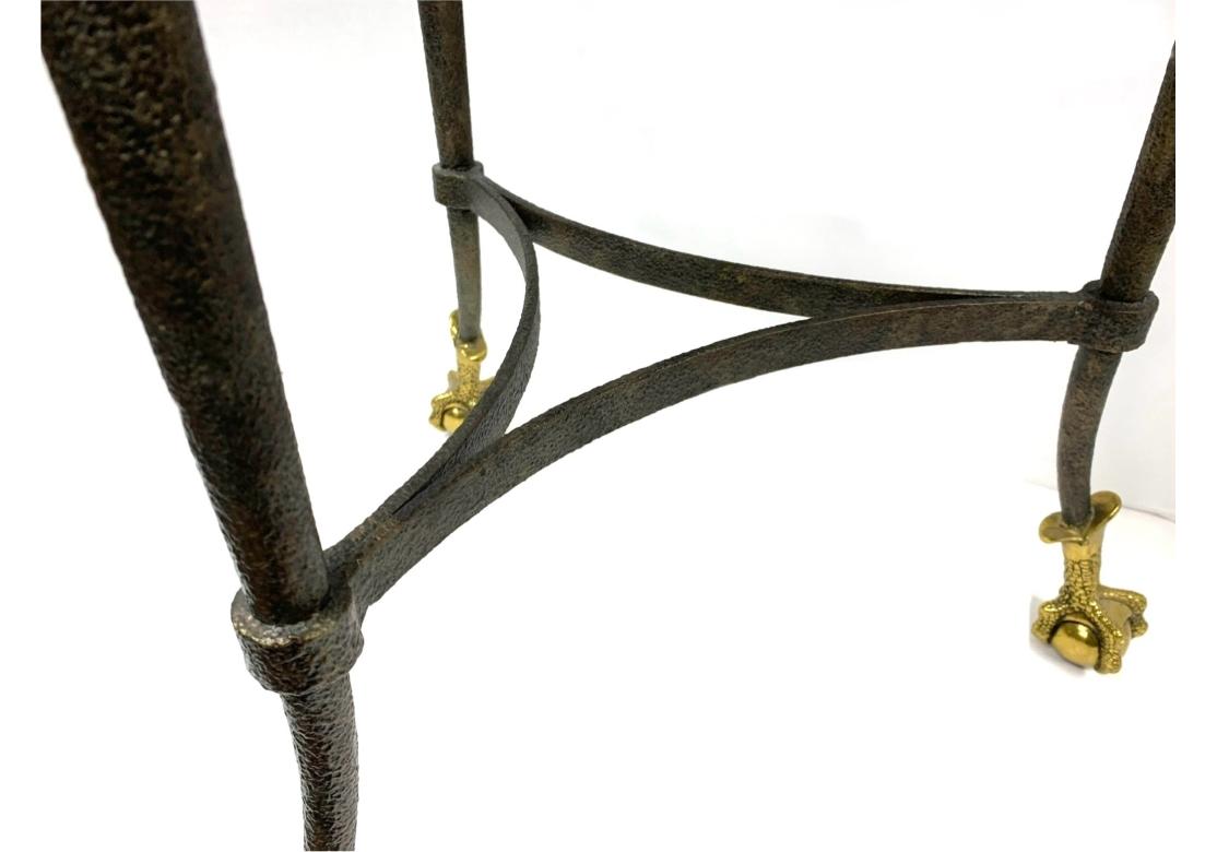 Néoclassique Maitland Smith Table d'appoint en laiton et marbre en forme de Swan en vente