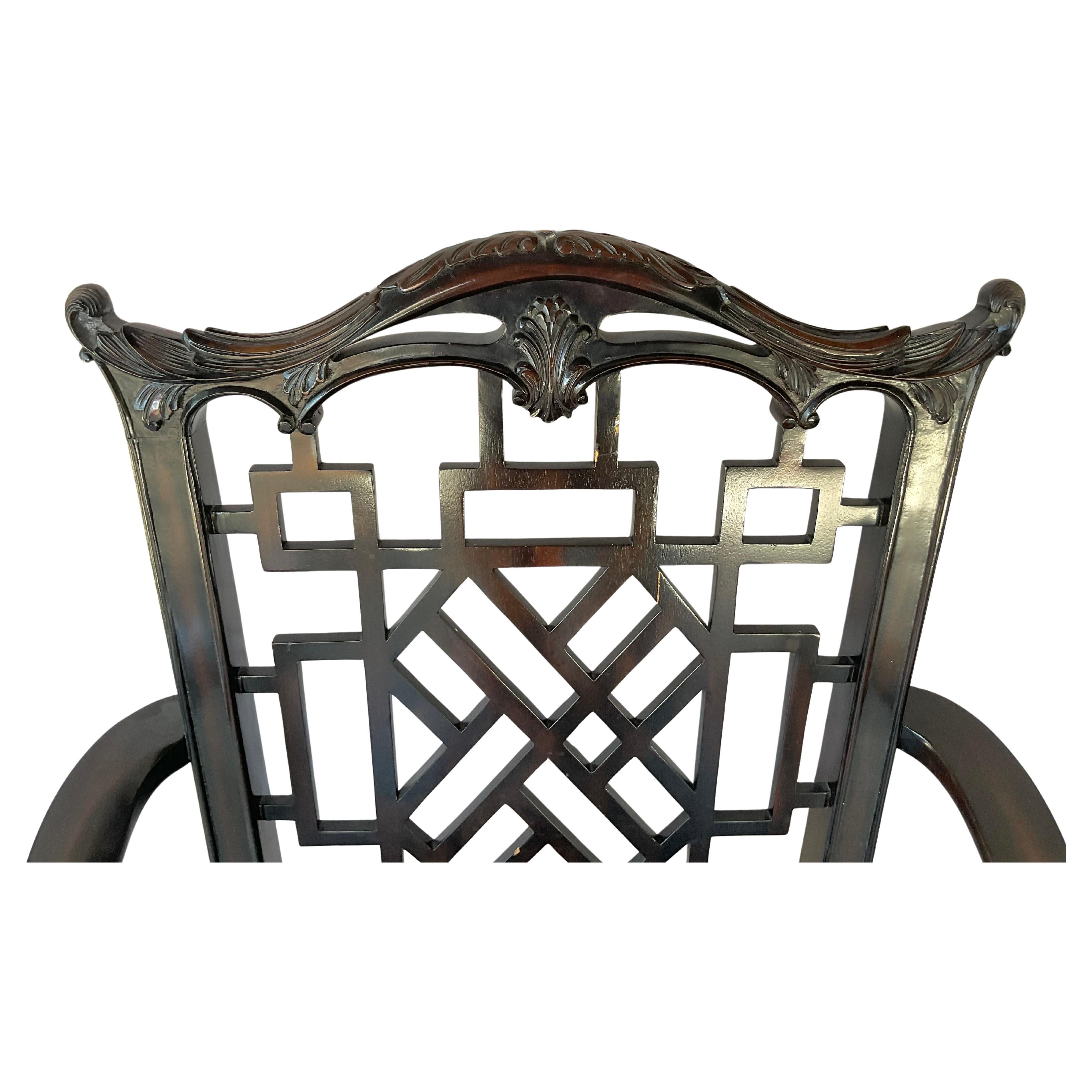 20ième siècle Paire de fauteuils chinois de style Chippendale Maitland- Smith en vente