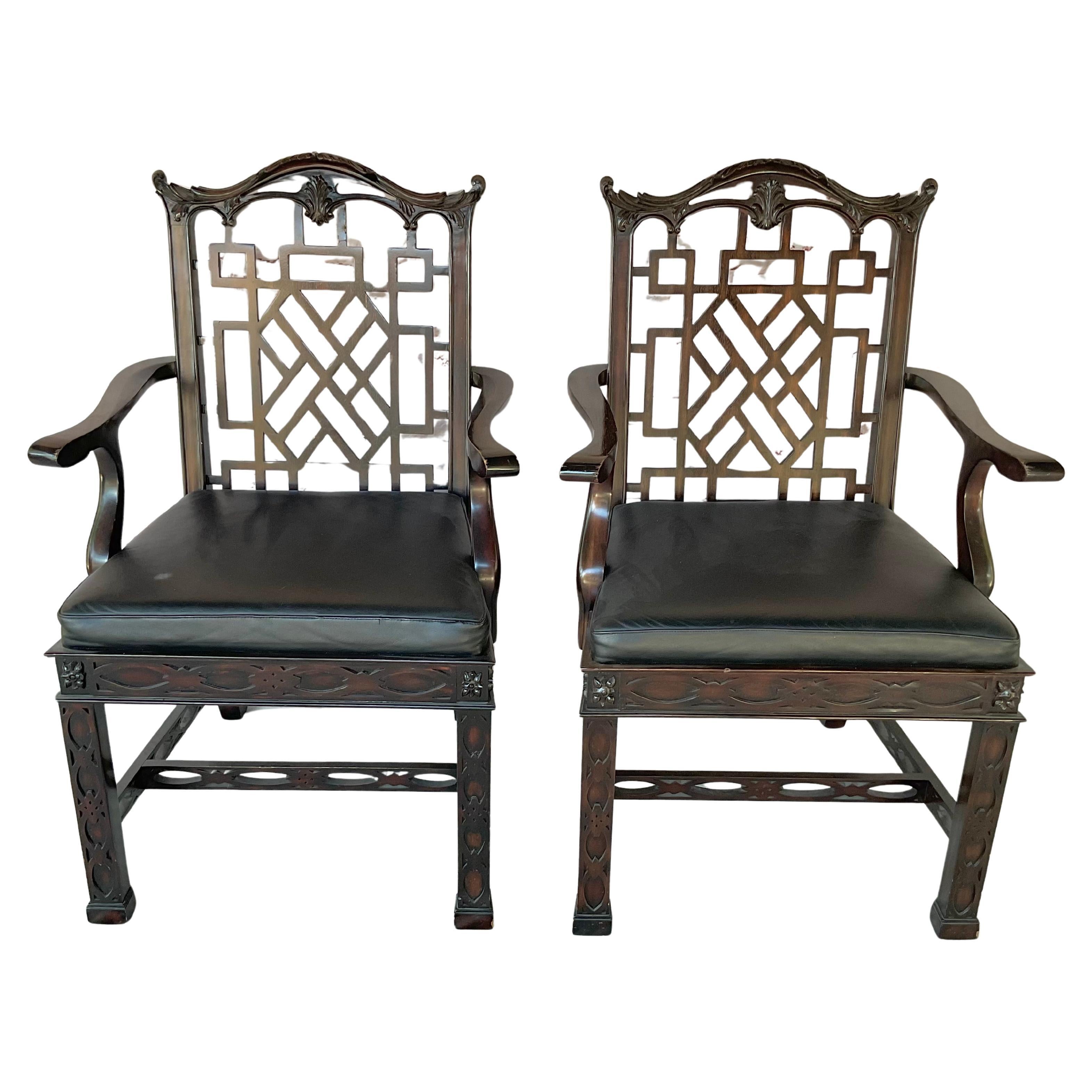 Paire de fauteuils chinois de style Chippendale Maitland- Smith en vente 2
