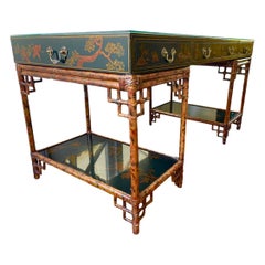 Table d'entrée de bureau chinoiserie Maitland Smith vintage bambou rotin