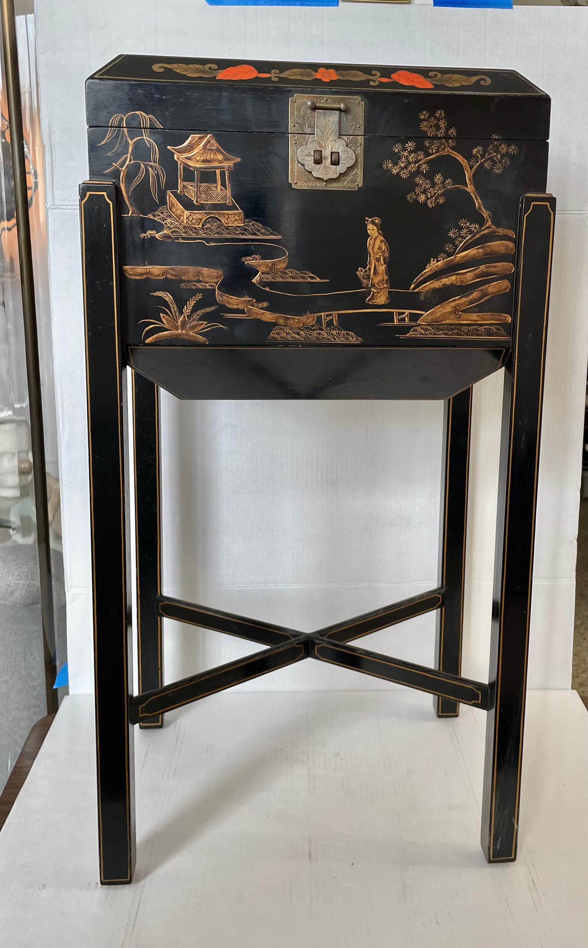 Maitland Smith Chinoiserie Side Table For Sale 10