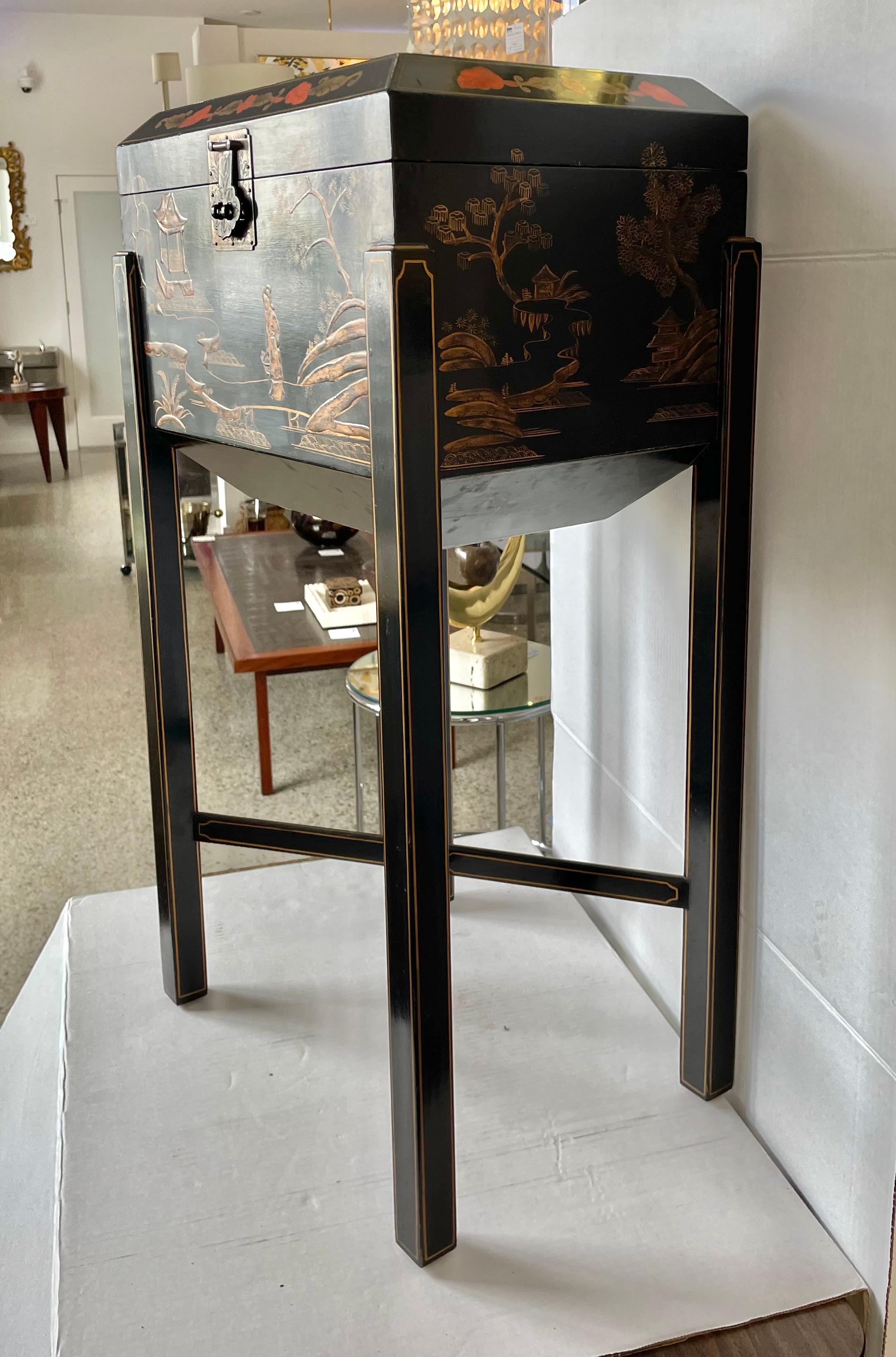 Maitland Smith Chinoiserie Side Table For Sale 11