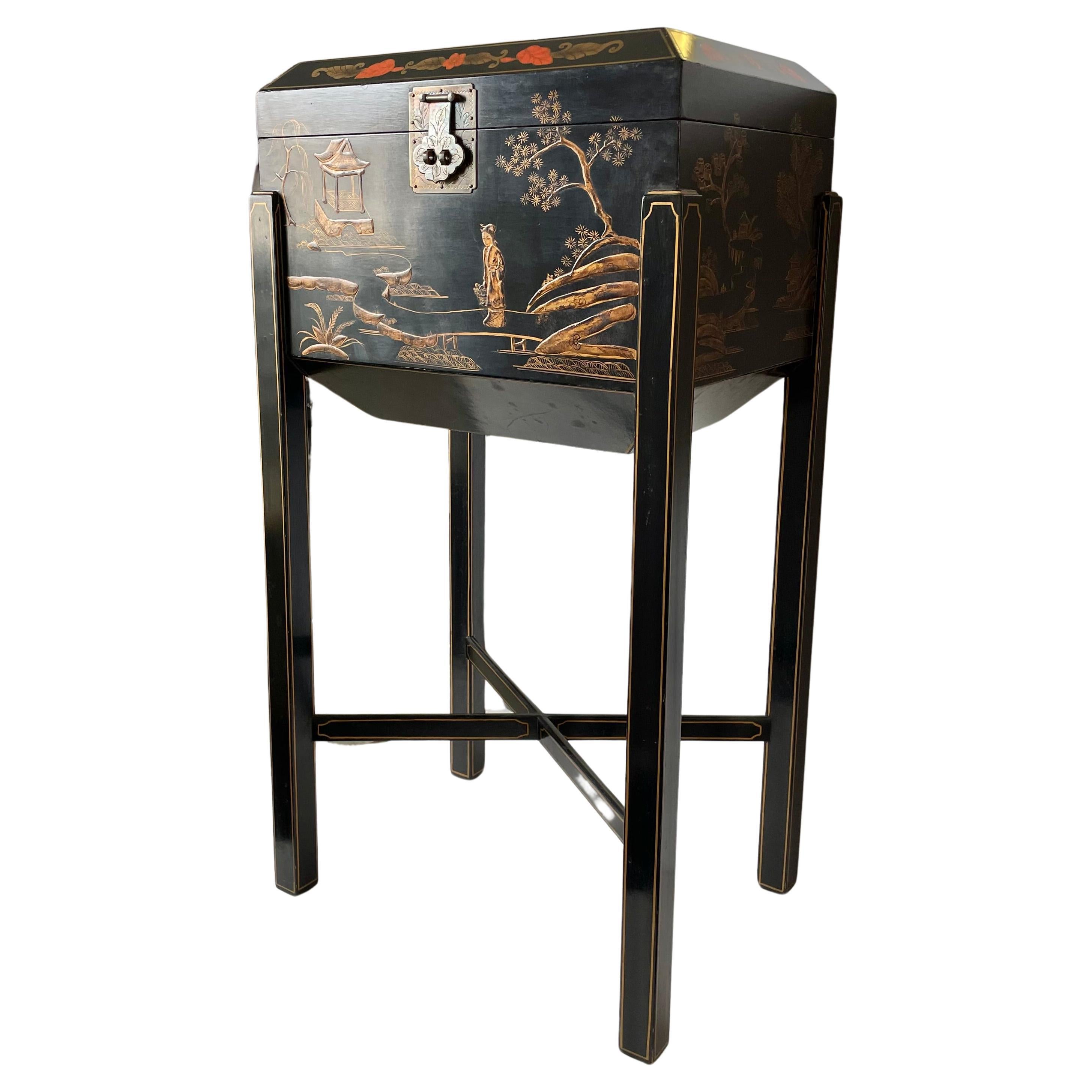 Philippine Maitland Smith Chinoiserie Side Table For Sale