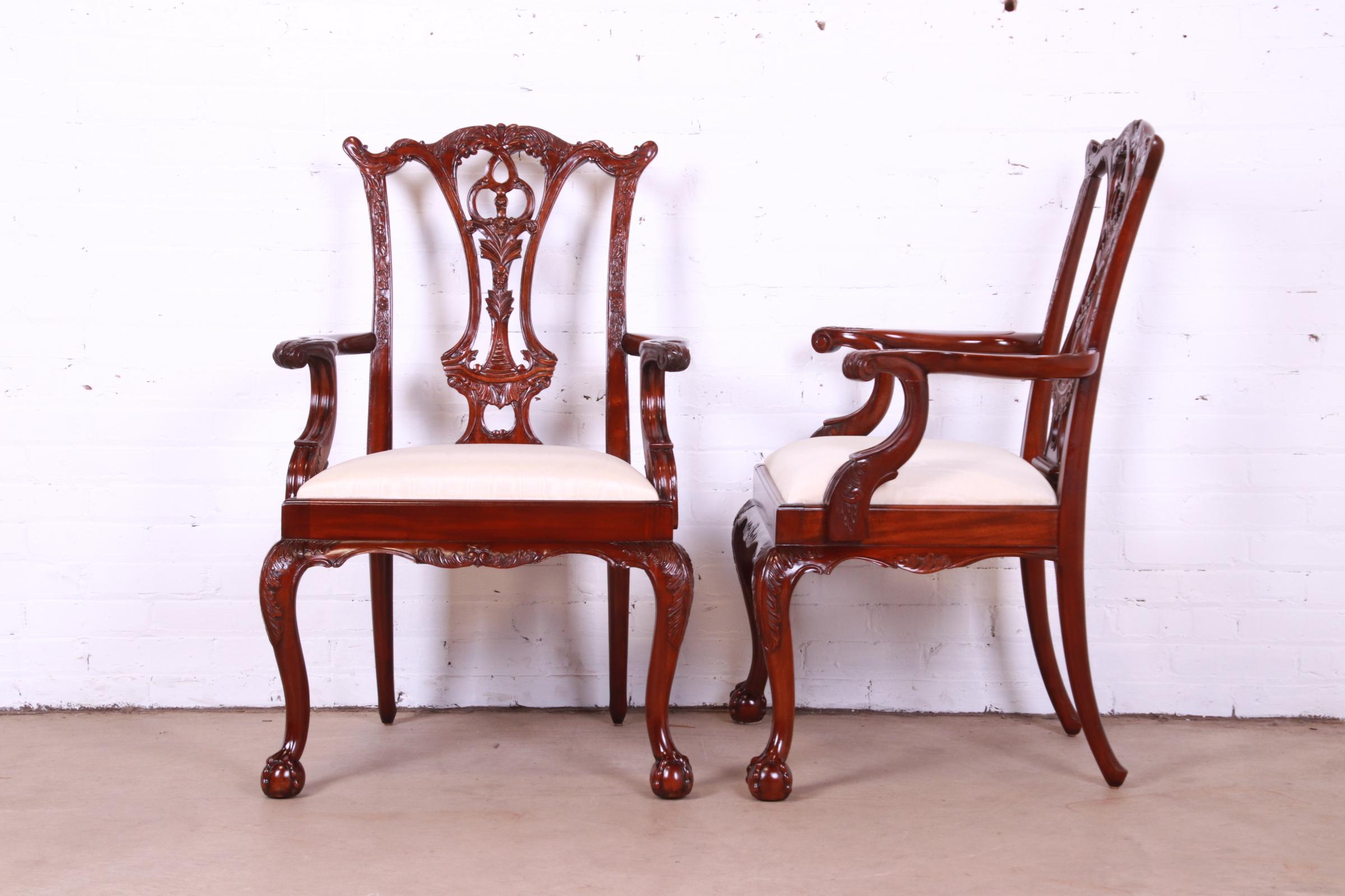 Maitland Smith Chippendale Carved Mahogany Dining Chairs, Set of Six For Sale 9