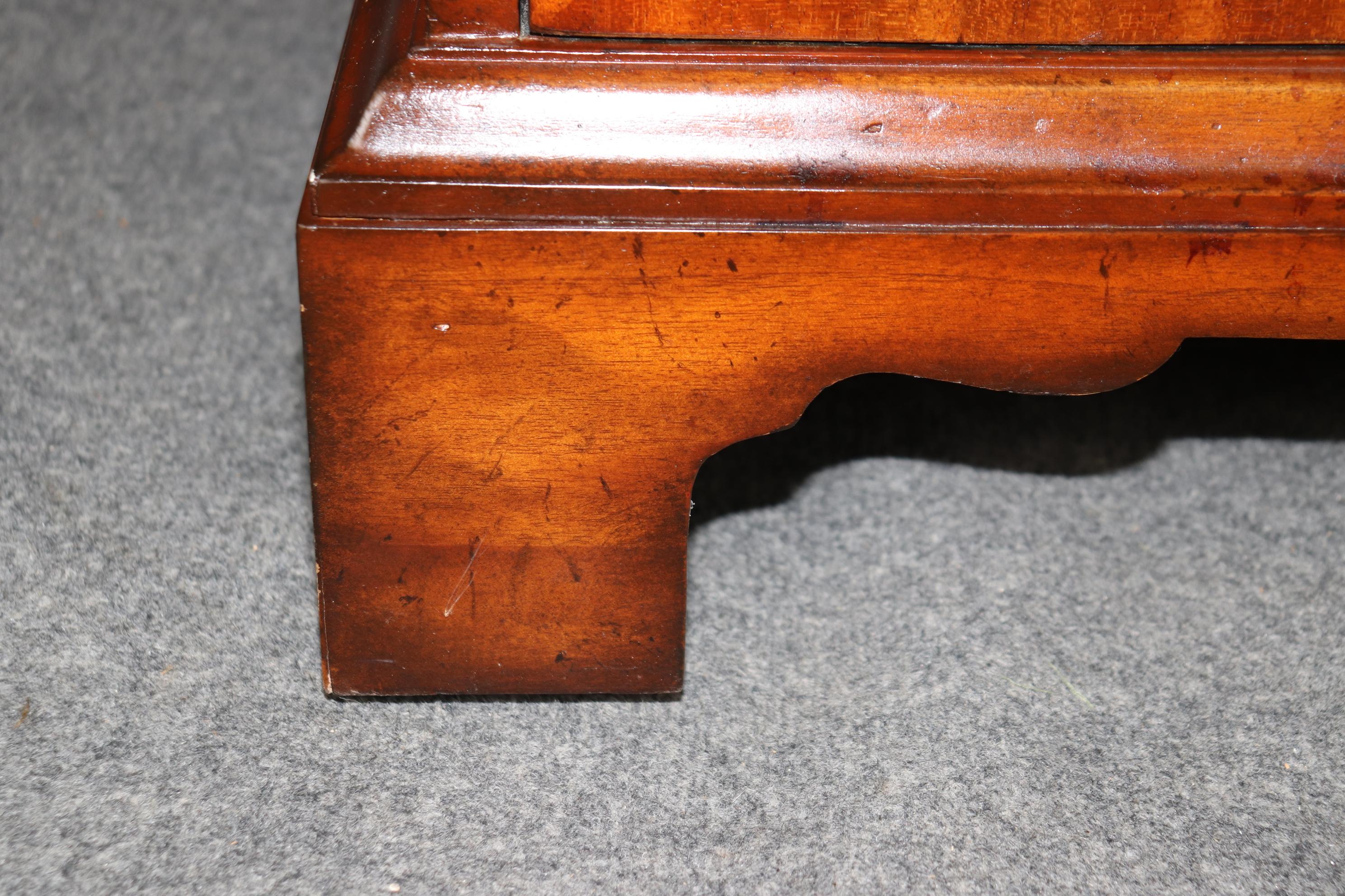 Maitland Smith Chippendale Style Five Drawer Commode Chest of Drawers For Sale 1