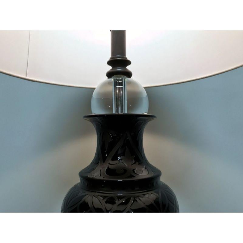 Lampe de bureau contemporaine MAITLAND SMITH en céramique et lucite Excellent état - En vente à Charlotte, NC