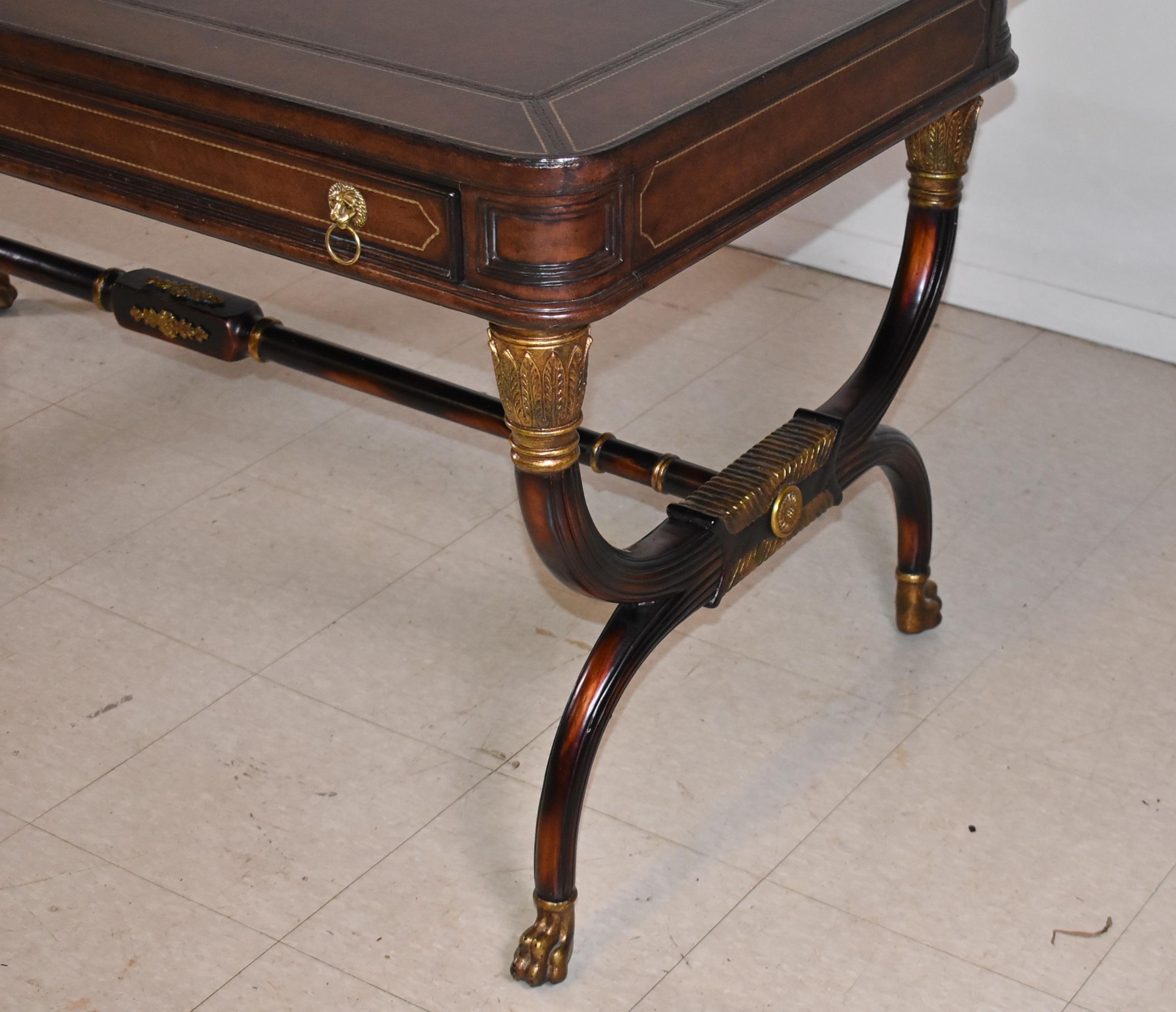 Maitland Smith Empire Style Schreibtisch mit Lederplatte im Zustand „Gut“ im Angebot in Toledo, OH