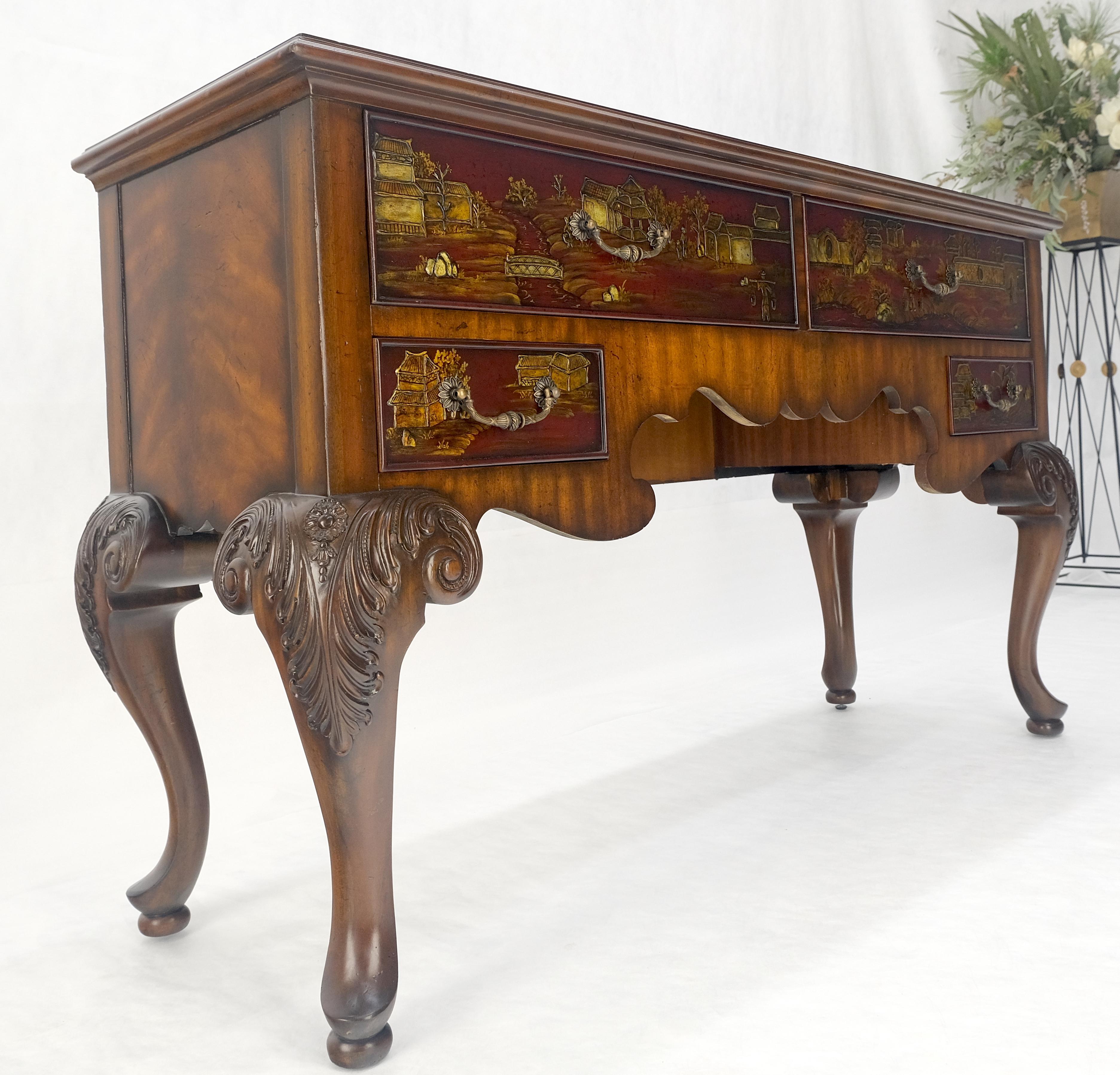 Maitland Smith Finemente intagliato Due cassetti intagliati Chinoiserie Console Sideboard MINT in vendita 8