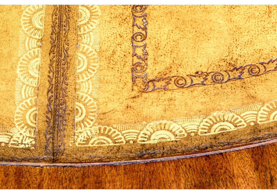 Table à tambour Empire français Maitland-Smith État moyen - En vente à Bridgeport, CT