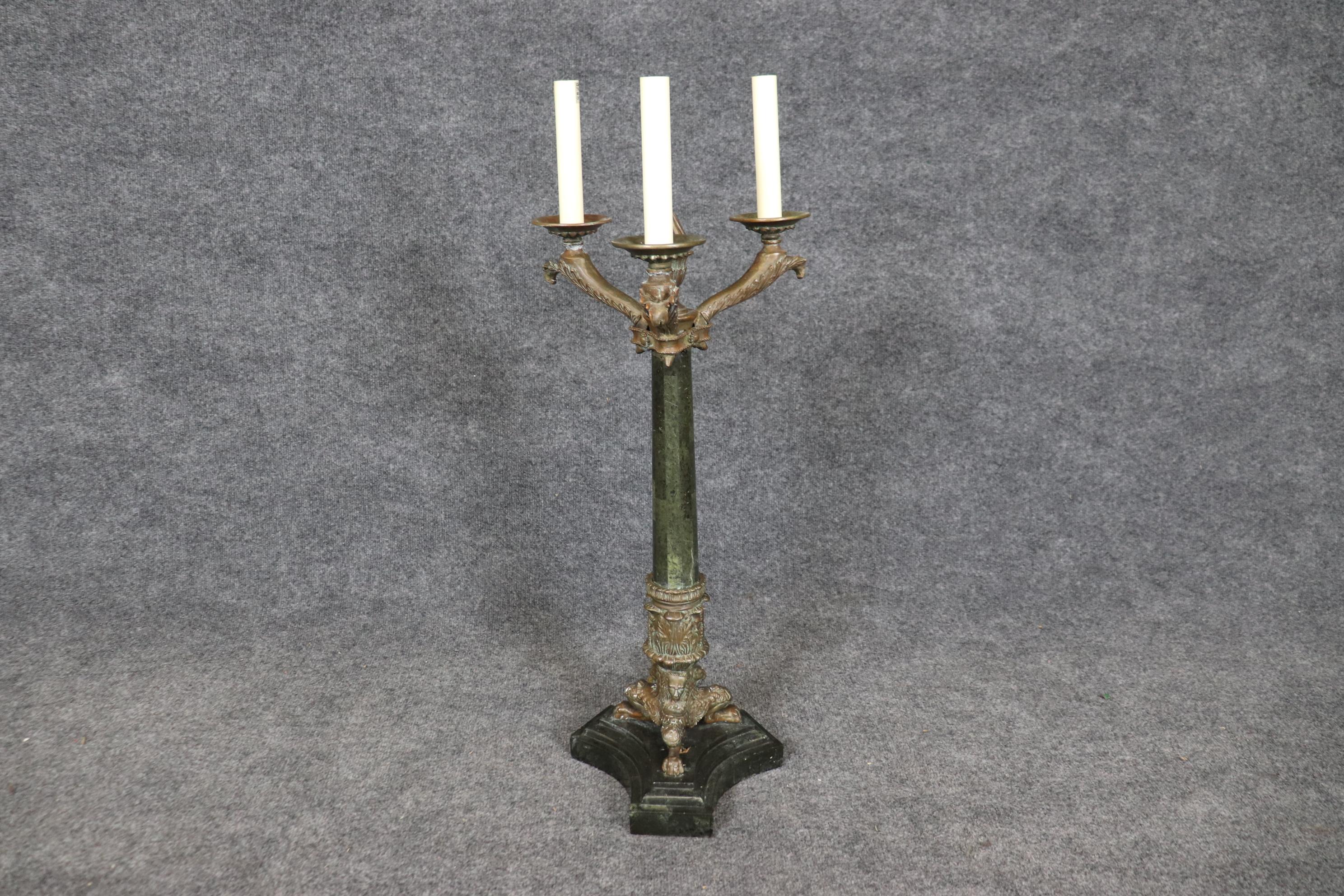 
This is a beautiful paw-footed lamp with unmistakable detail and craftsmanship that Maitland Smith is known for. The condition is very good and just gorgeous. Dates to the 1990s-1999 era. 

Dimensions: 31.75 inches high x 11 inches wide x 11 inches
