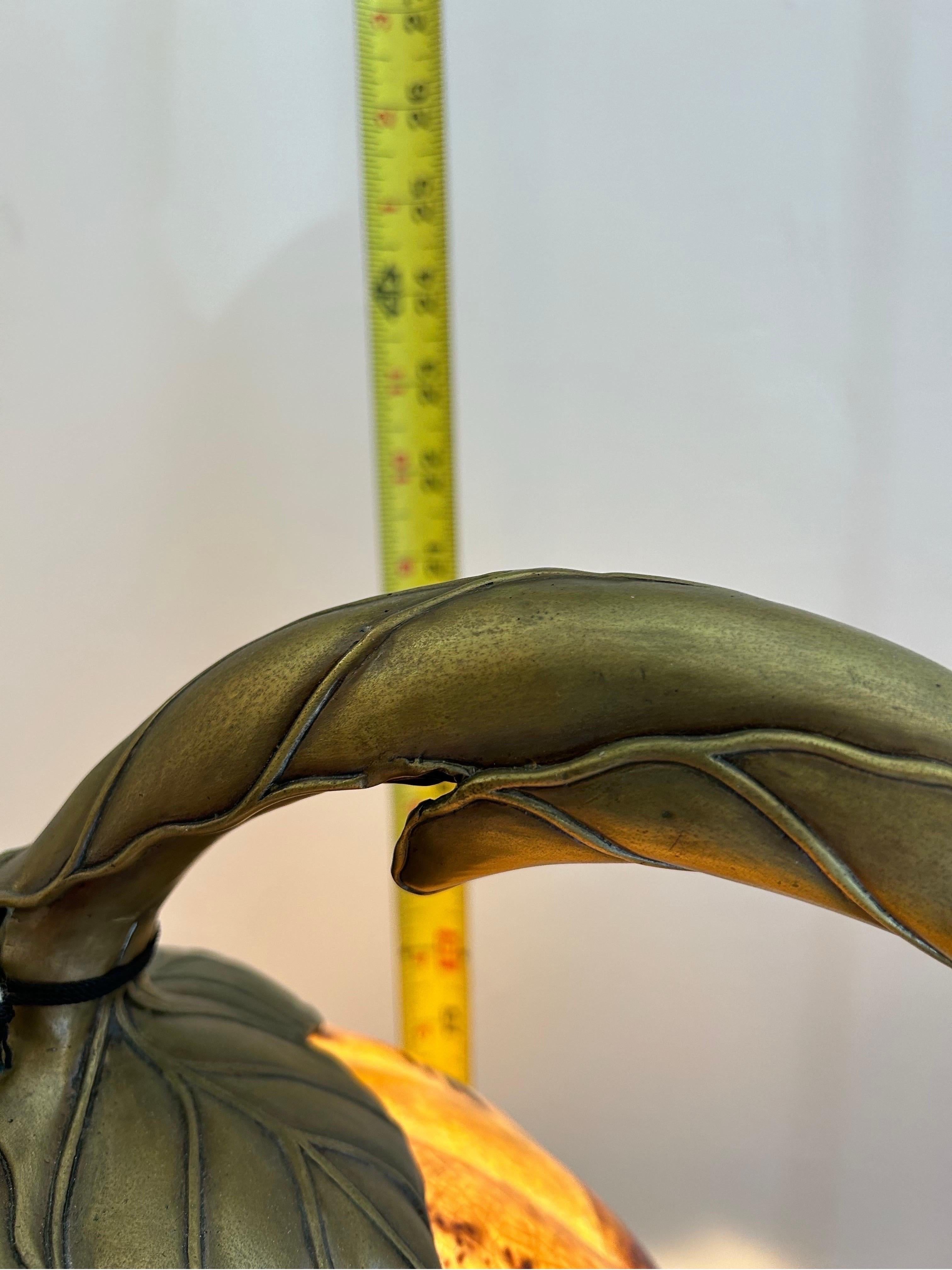 Lampe prince grenouille Maitland Smith avec abat-jour en coquille de stylo en vente 8