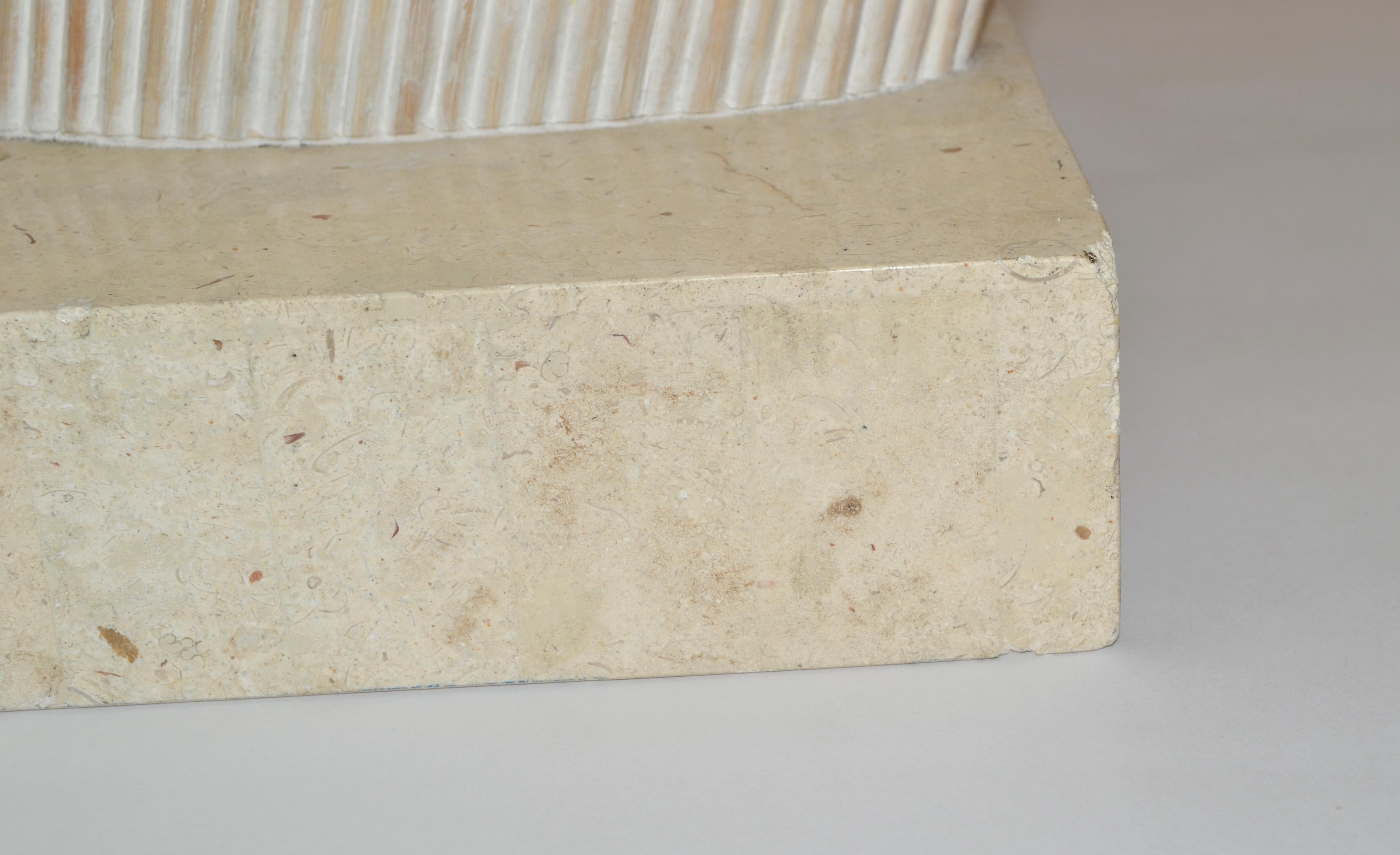 Scultura di uccello in rattan di Maitland Smith Hollywood Regency in pietra tessellata e ottone in vendita 8