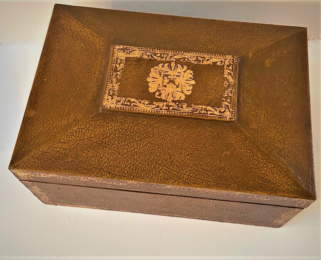 Late 20th Century Maitland Smith Leather Wrapped Lidded Jewelry Box For Sale