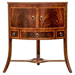Maitland Smith Armario Esquinero Elevable/Barra