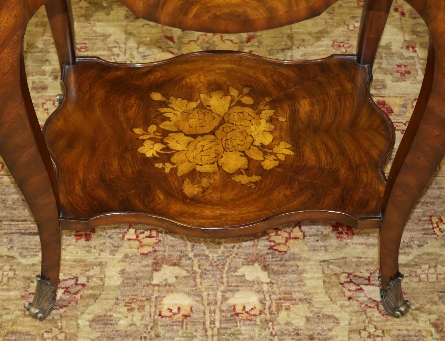 Maitland Smith Louis XV Style Mahogany Ormolu Mounted Cocktail End Table For Sale 2