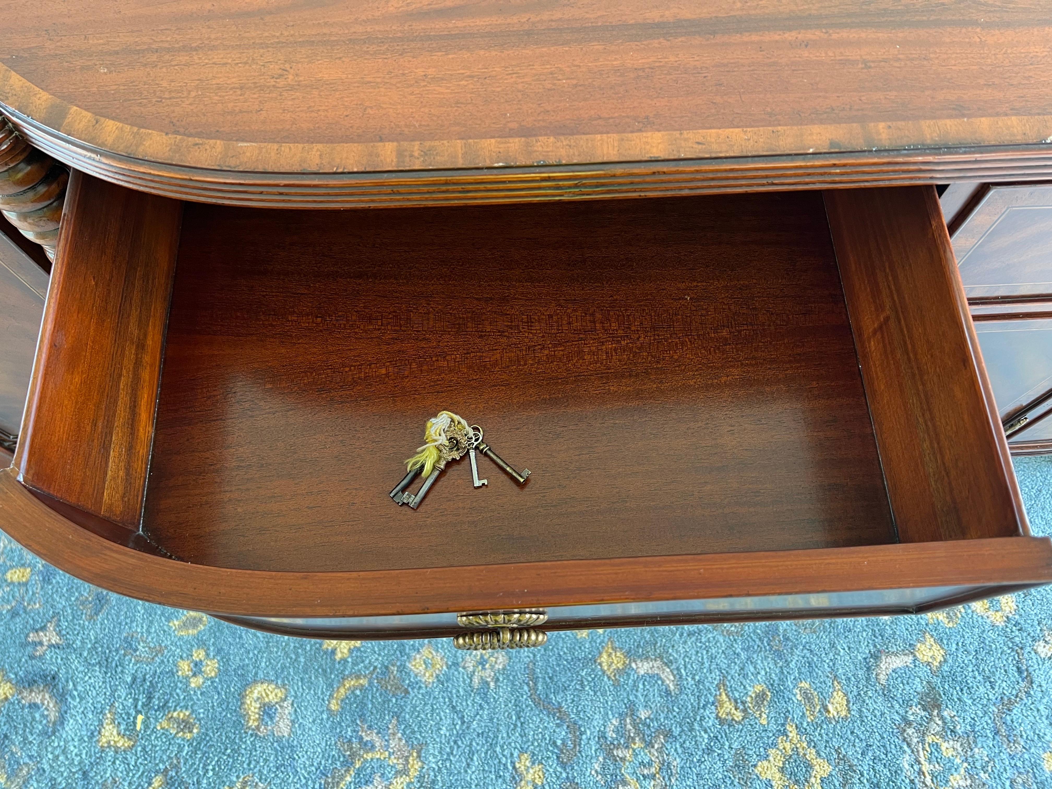 Maitland-Smith Mahogany Sideboard with Brass Gallery Rail, 20th Century For Sale 11