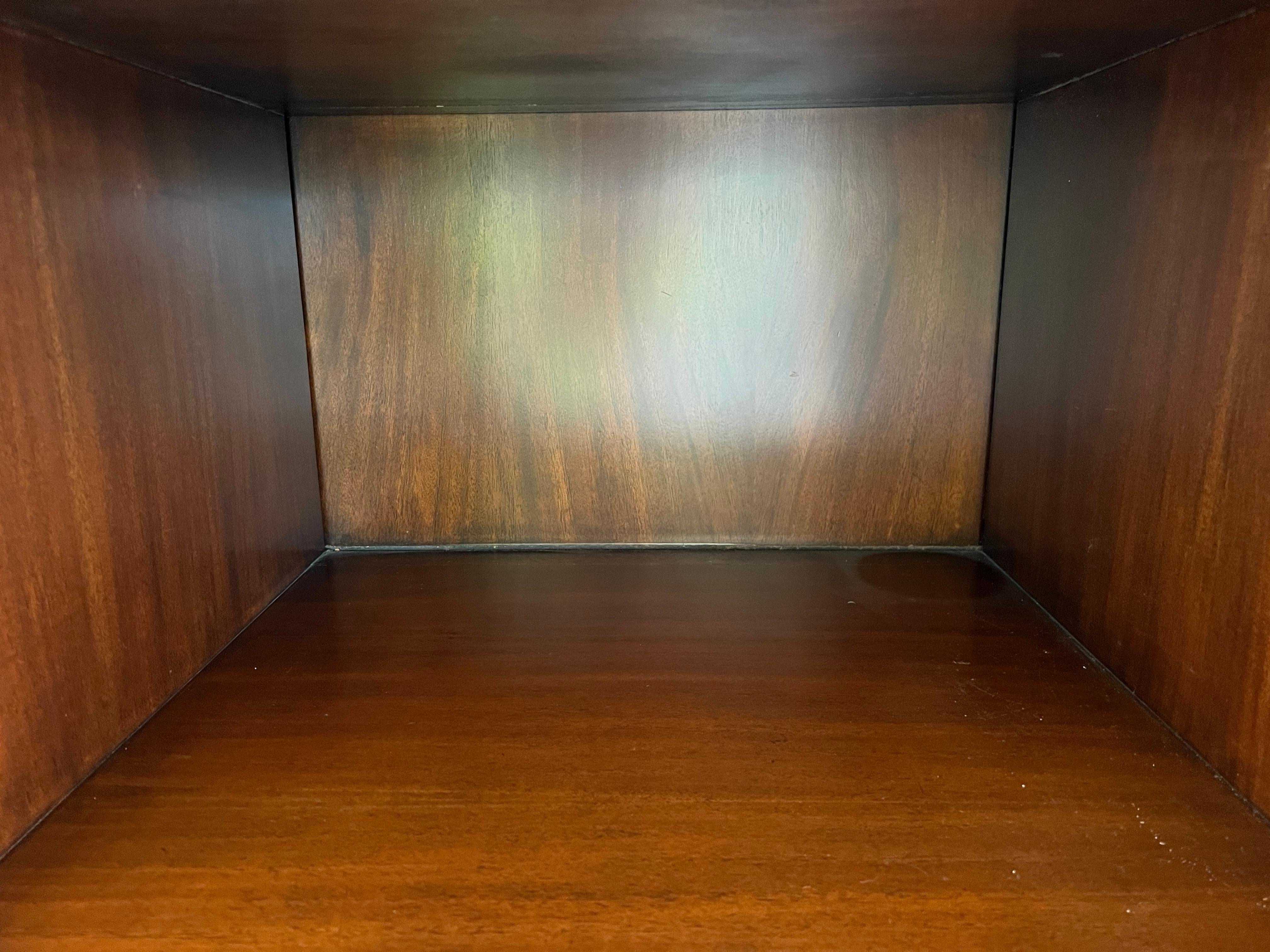 Maitland-Smith Mahogany Sideboard with Brass Gallery Rail, 20th Century For Sale 13