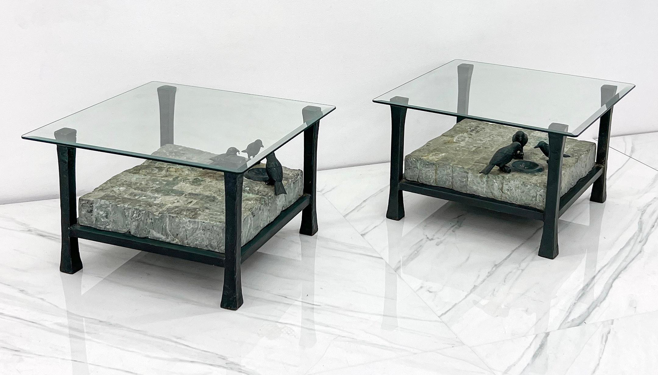 Paire de tables d'appoint sculpturales d'appoint Maitland Smith en marbre et bronze en vente 3