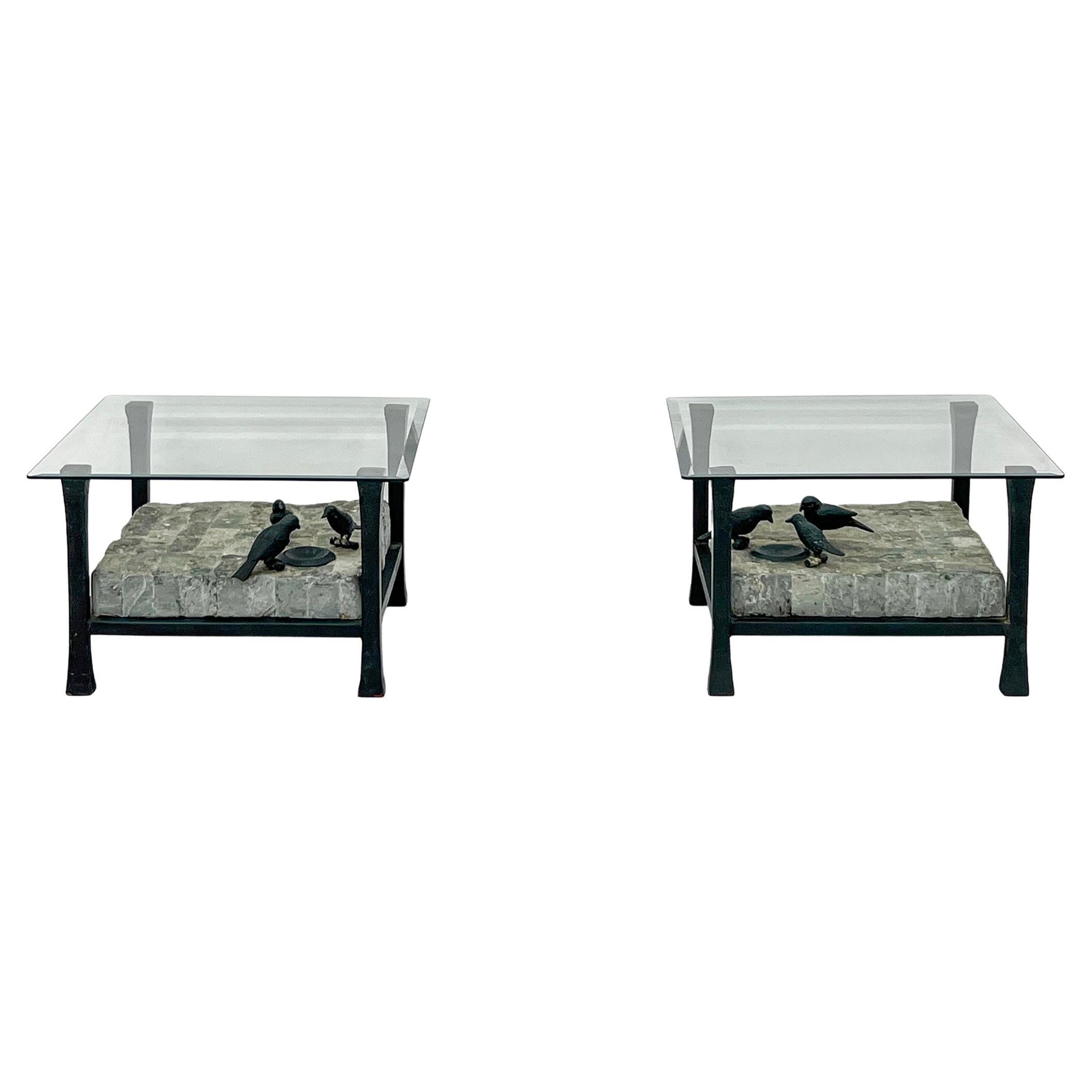 Paire de tables d'appoint sculpturales d'appoint Maitland Smith en marbre et bronze en vente