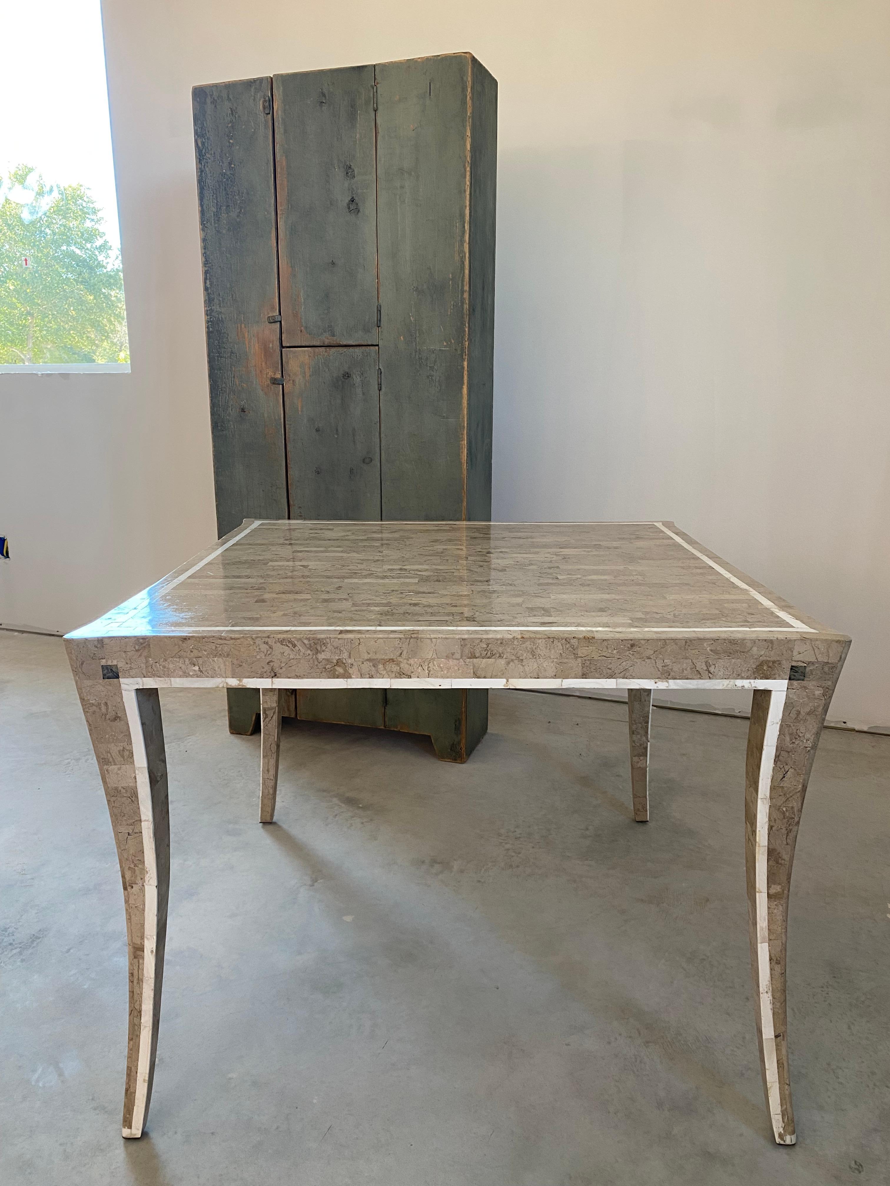 Maitland Smith Marble Game Table In Good Condition For Sale In Round Top, TX