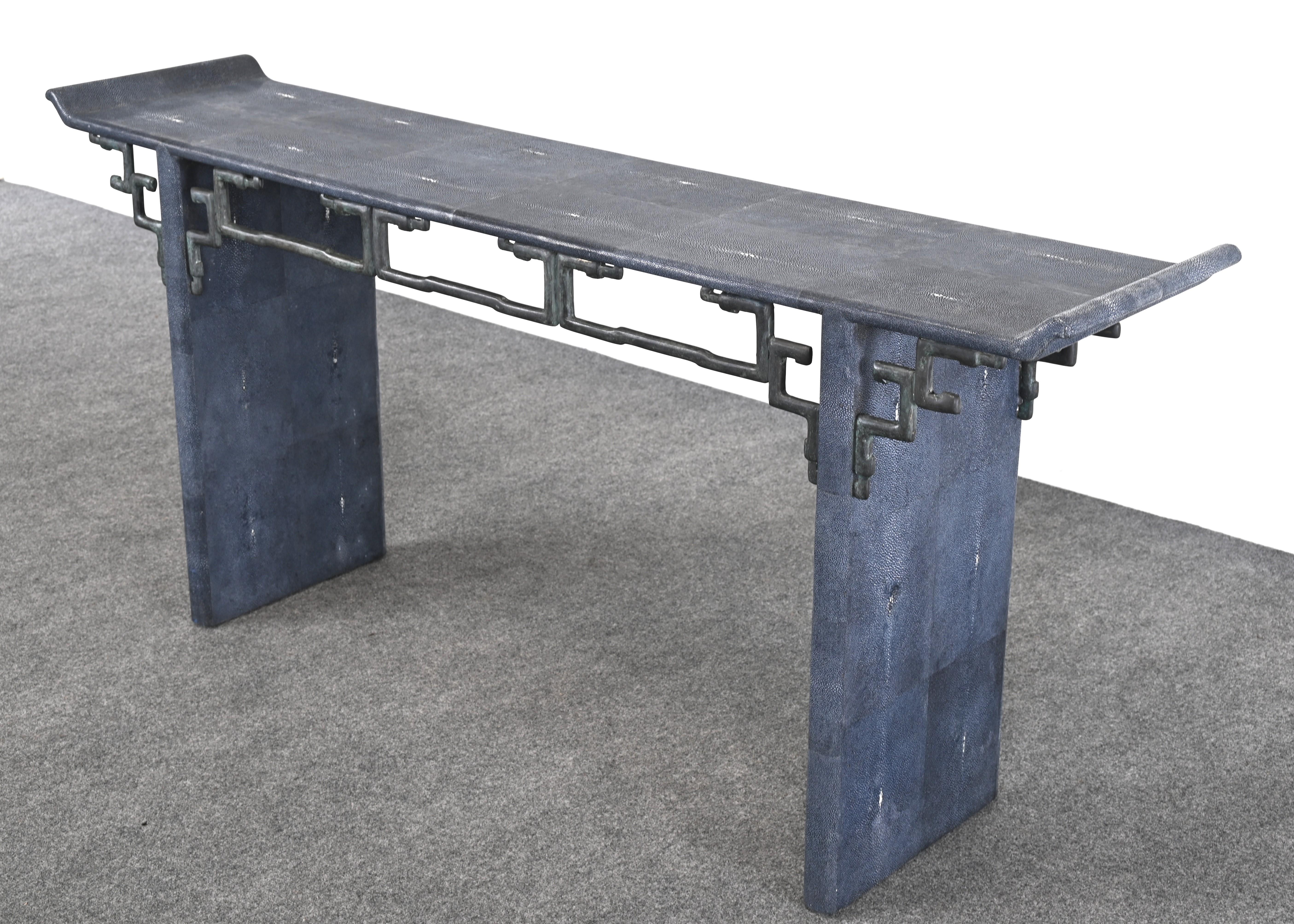Maitland Smith Modern Altar or Console Table in Faux Shagreen, 20th Century For Sale 4