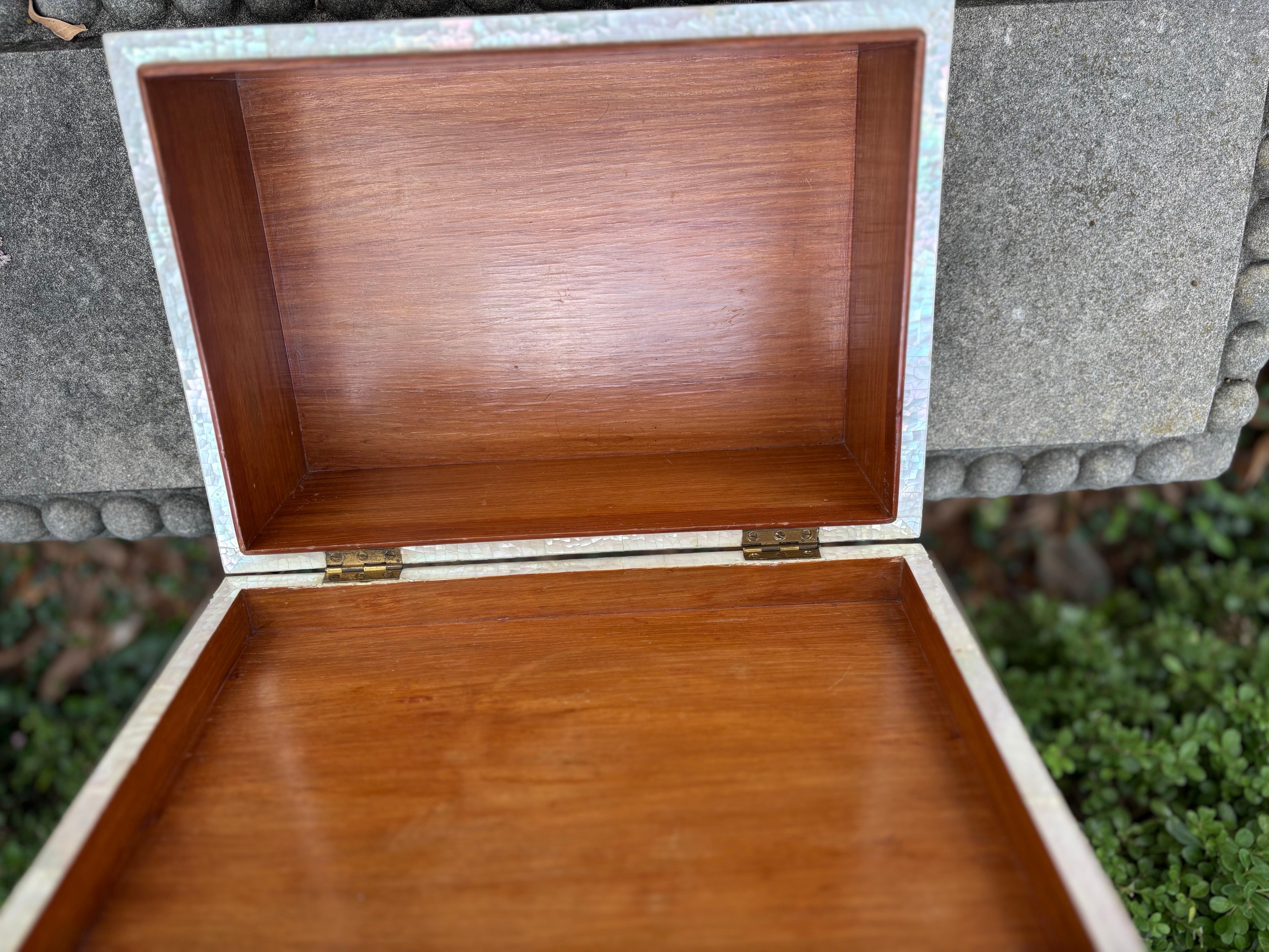 Maitland Smith Mother Of Pearl Box For Sale 1