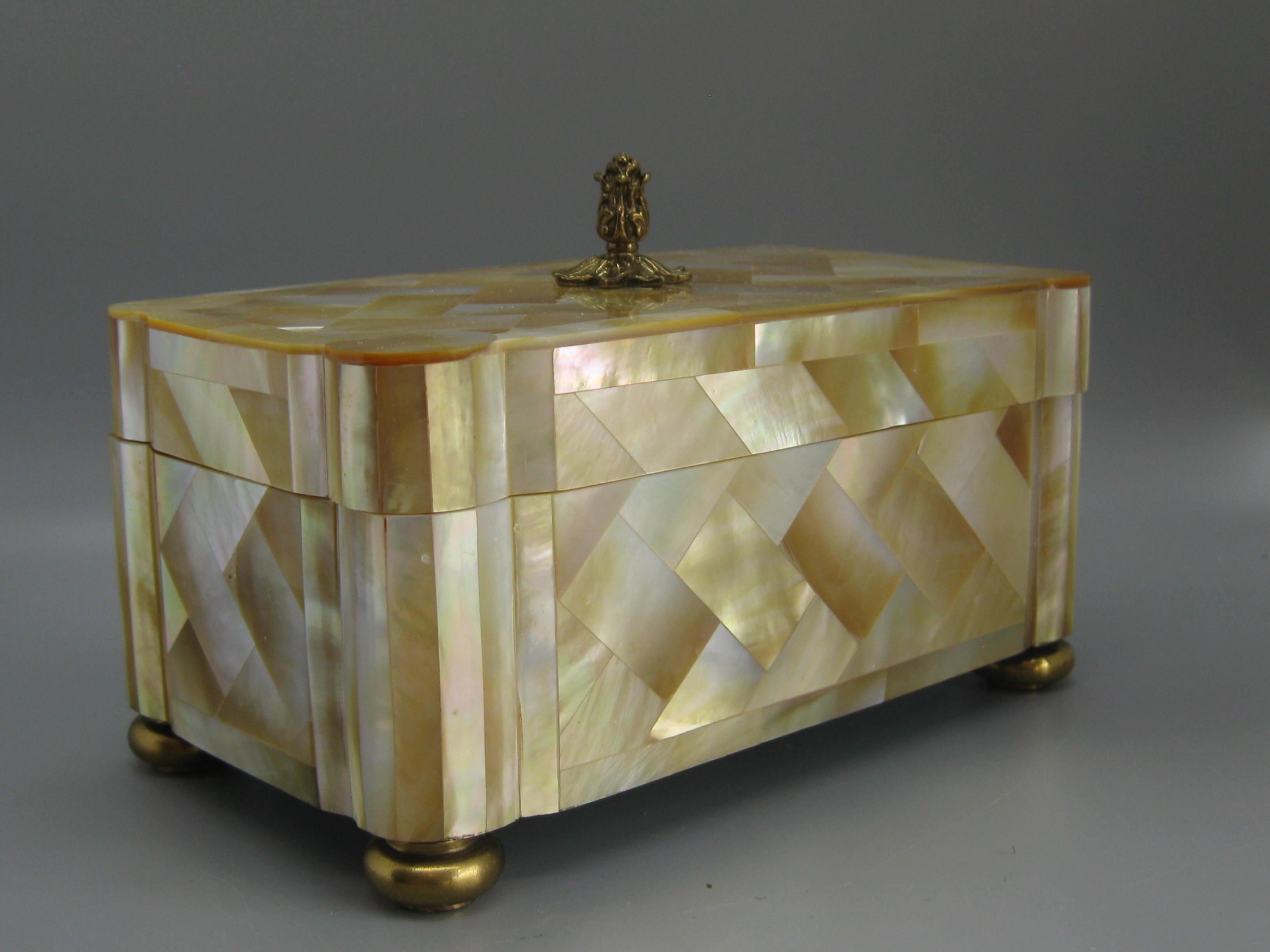 Maitland Smith Mother of Pearl and Brass Tessellated Decorative Wood Stash Box 2