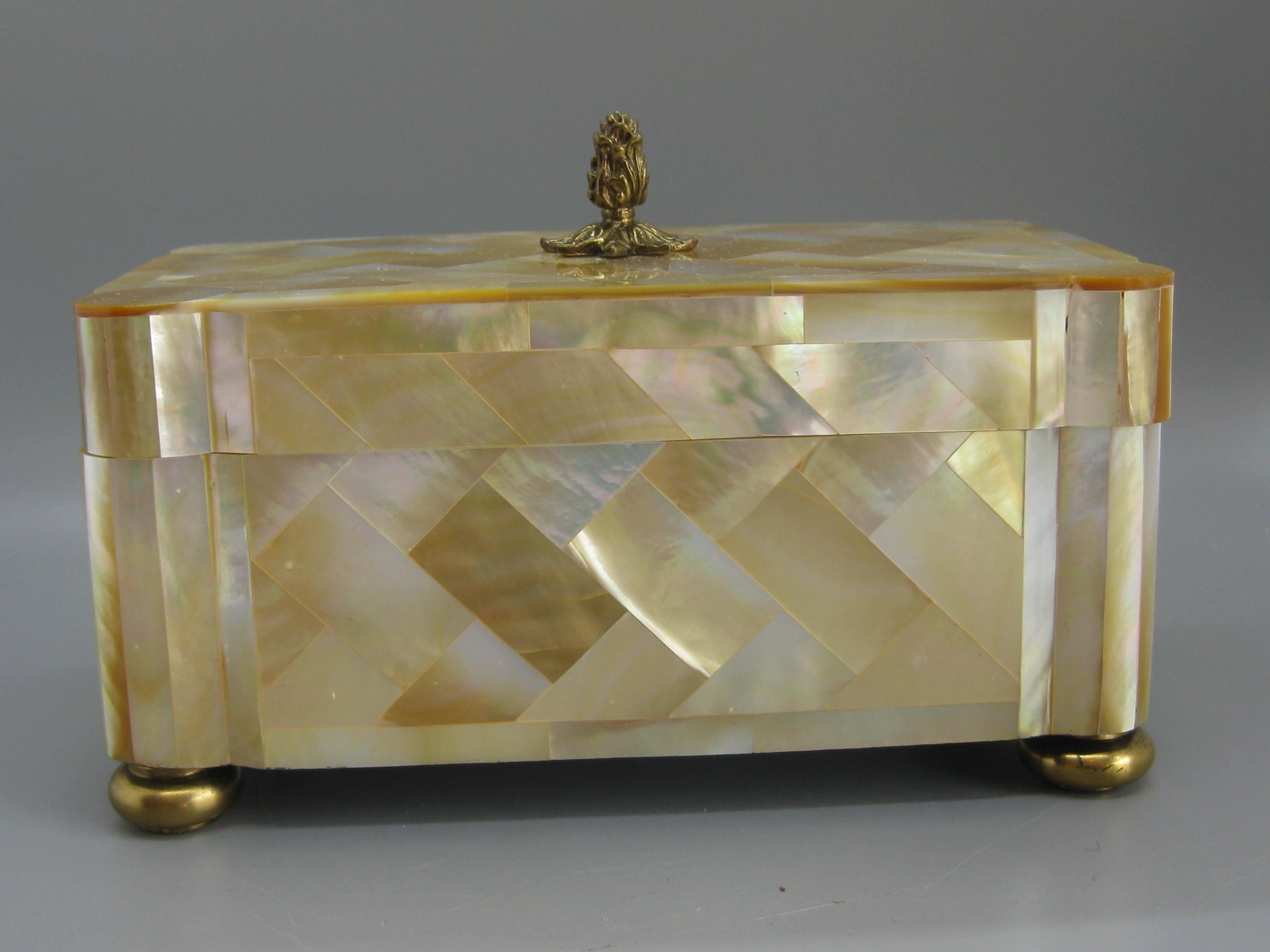 Maitland Smith Mother of Pearl and Brass Tessellated Decorative Wood Stash Box 3