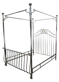 Maitland Smith Neoclassical Laurel Wreath Four Post Canopy Queen Size Sleigh Bed