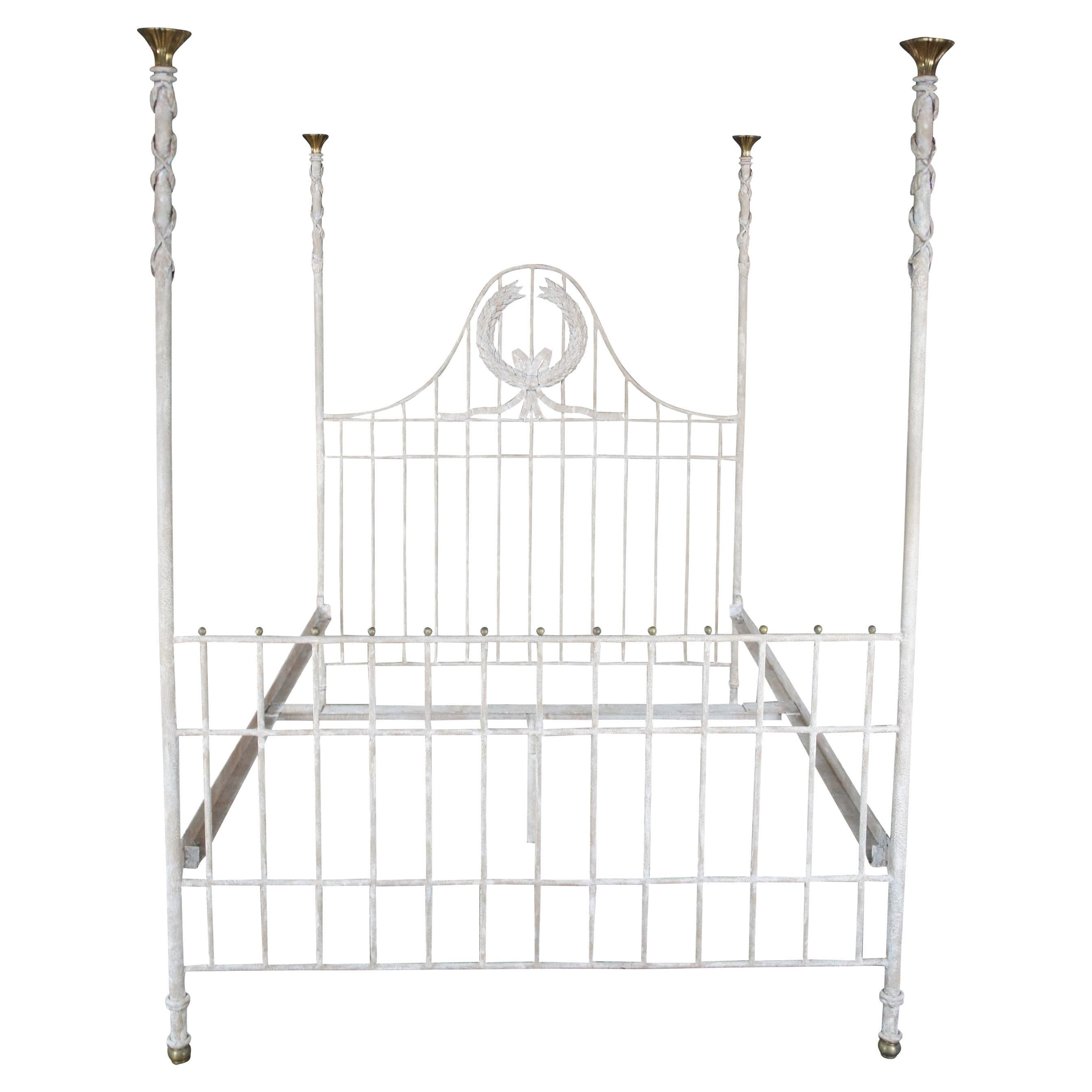 Maitland Smith Neoclassical Laurel Wreath Iron Four Poster Queen Size Bed For Sale