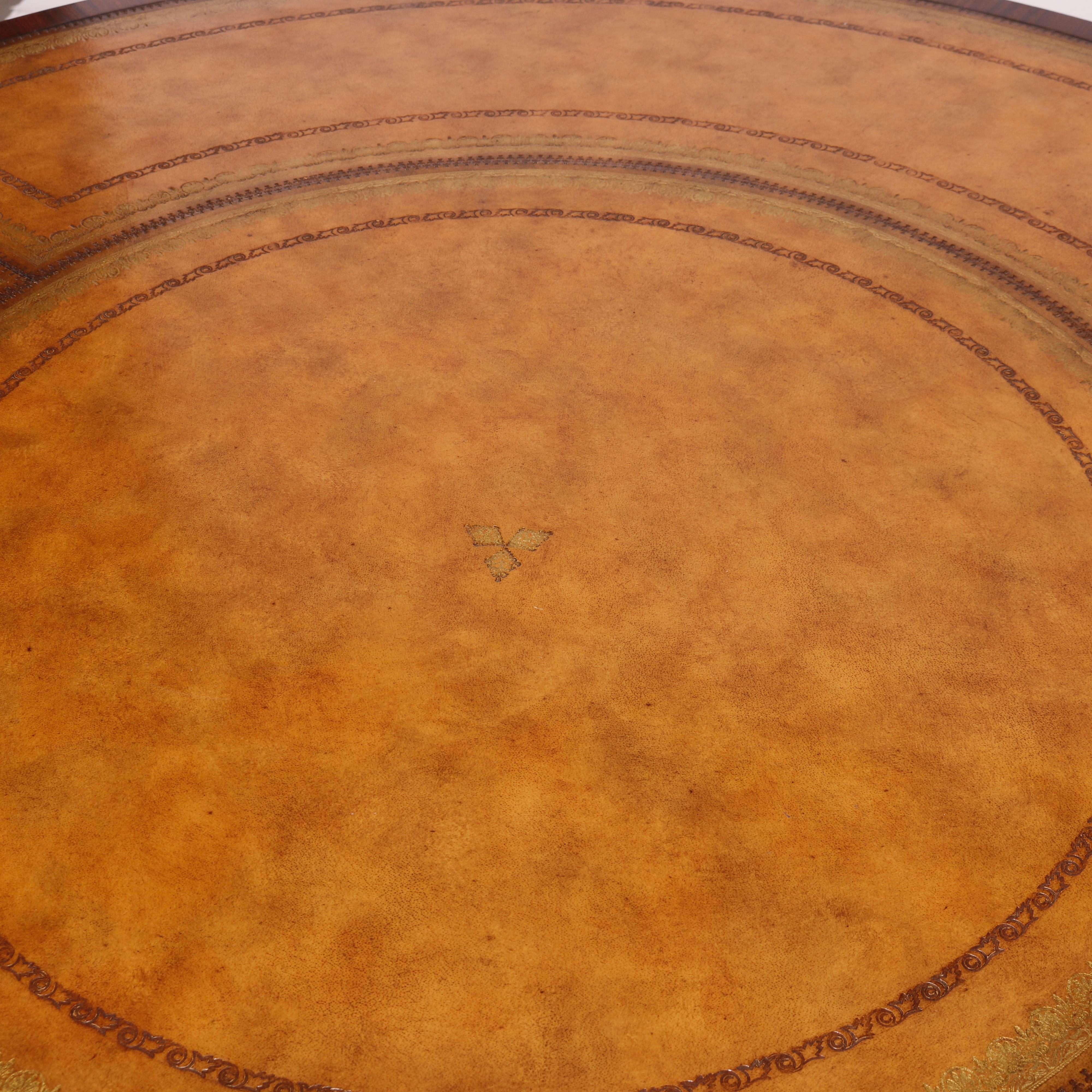 Table centrale néoclassique Maitland Smith en bois de rose, acajou, cuir et laiton en vente 4