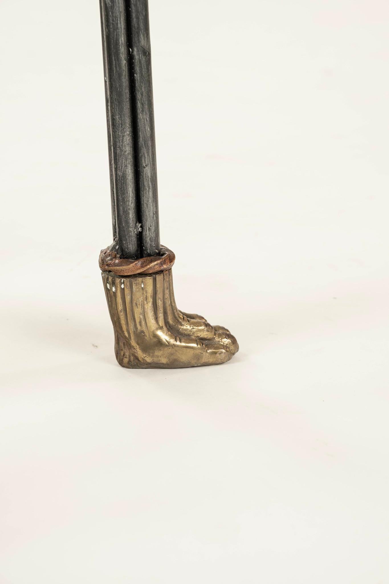Maitland Smith Pedestal de león de mármol teselado de hierro y latón de estilo neoclásico I en venta 4