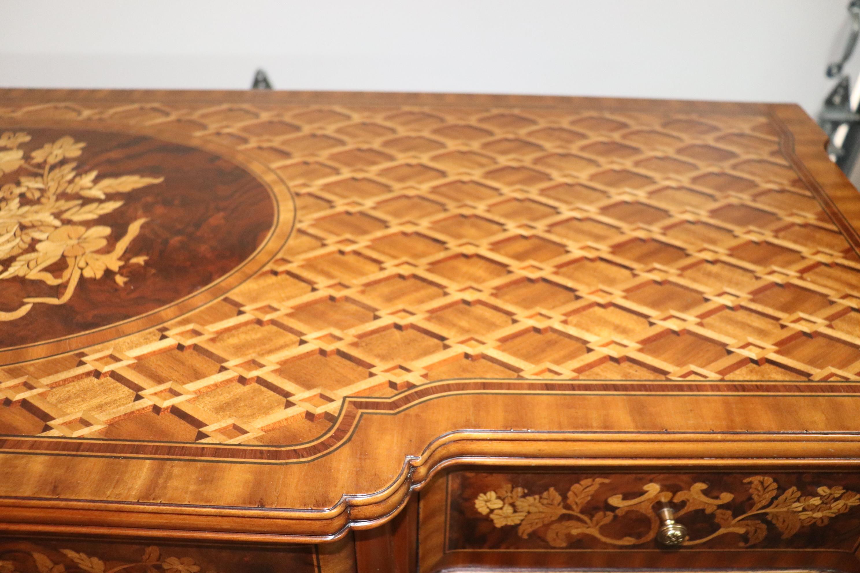Maitland Smith Optical Illusion Inlaid French Louis XV Style Grand Commode  For Sale 14