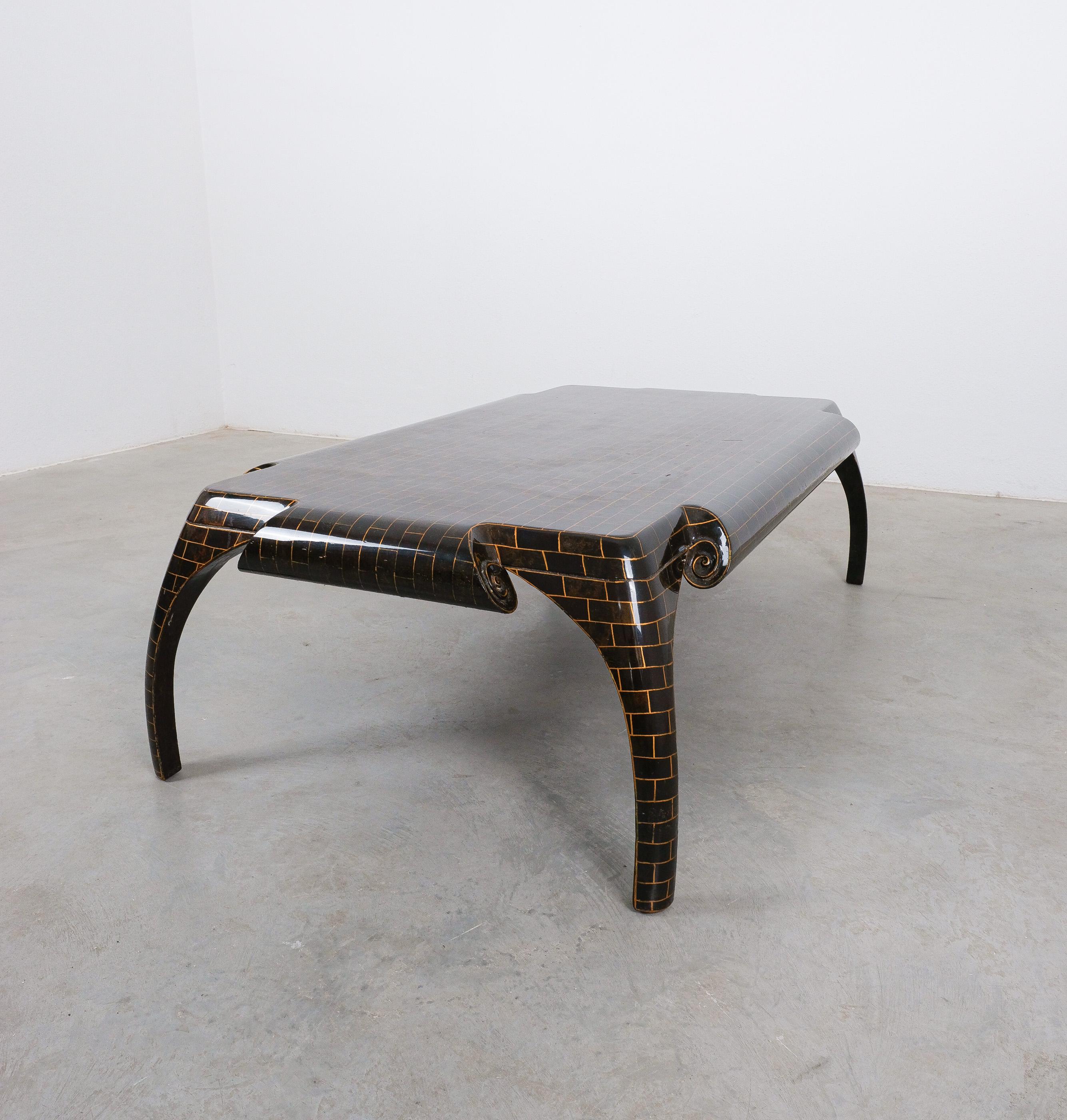 Polished Maitland Smith Original Large Lacquer Table Surreal Chinoiserie Style, 1970 For Sale