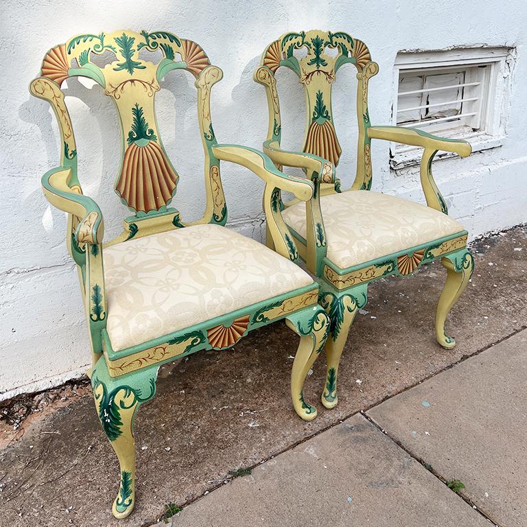 Fauteuils ou chaises de salle à manger Maitland Smith peints Grotto Shell en rose et vert en vente 5