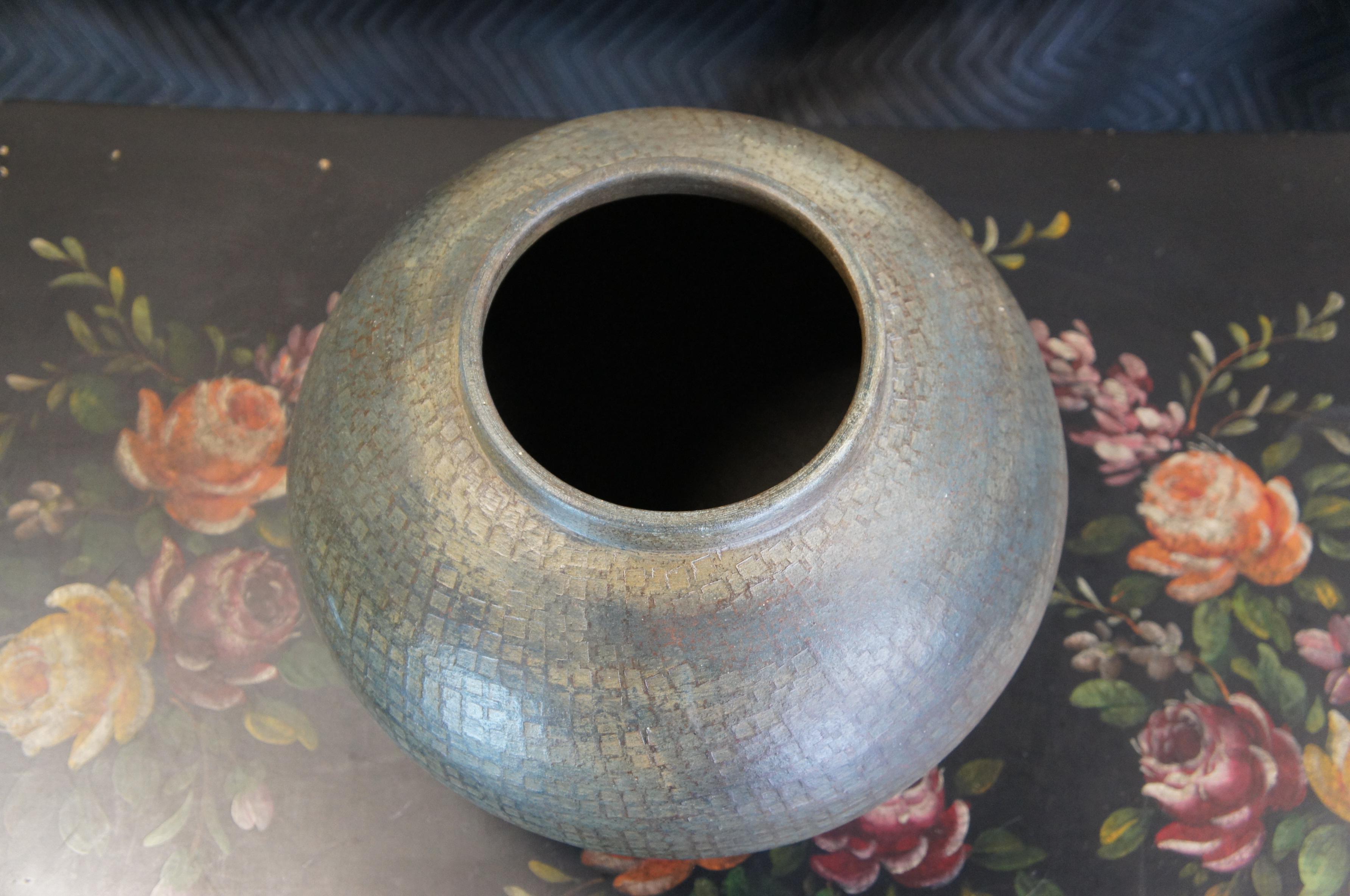 Maitland Smith Vaso di fiori in ceramica verde in stile Raku Urna Cache Pot Jardiniere In condizioni buone in vendita a Dayton, OH