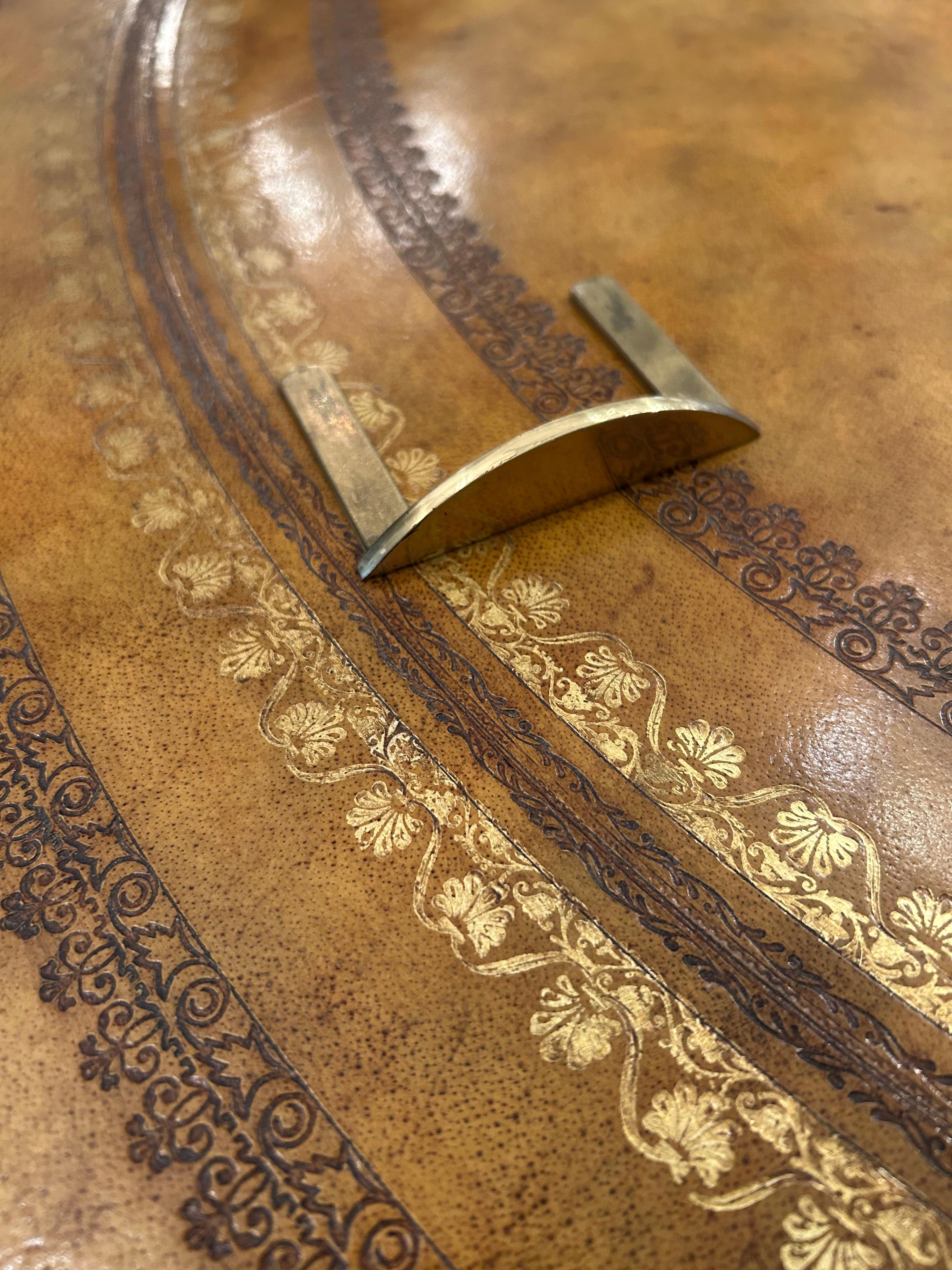 Maitland Smith Round Tooled Leather & Mahogany Extension Dining Center Table For Sale 4