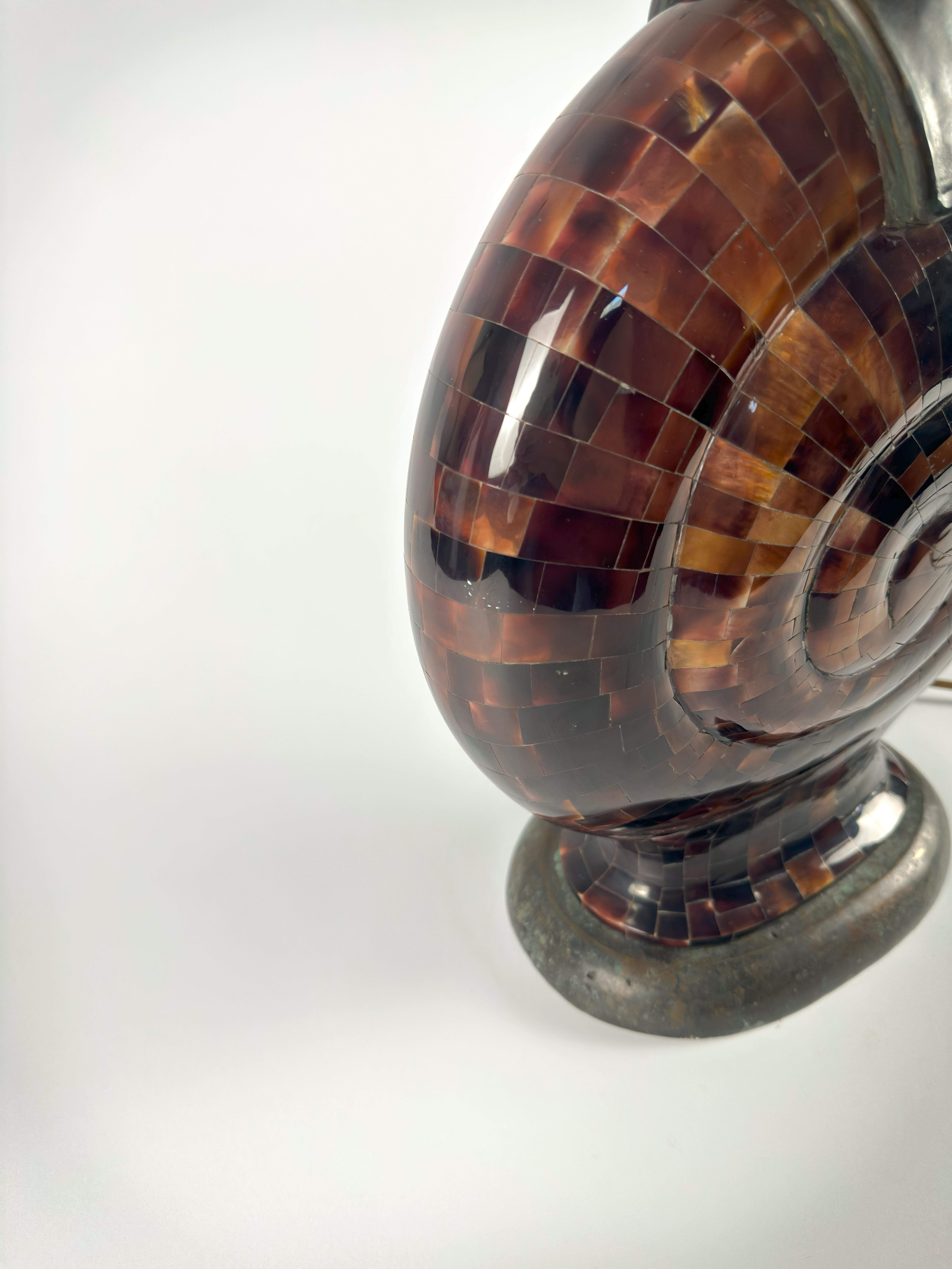 Late 20th Century Maitland-Smith Pen Shell and Patinated Bronze Snail Table Lamp, c. 1980s For Sale