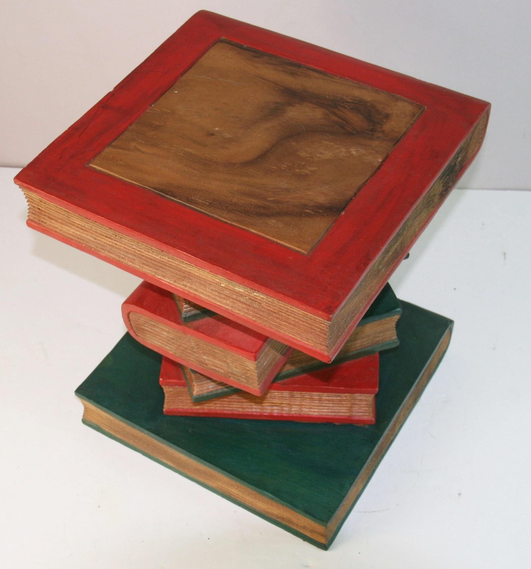 Maitland Smith Mesa auxiliar para libros apilados de madera maciza Madera dura en venta