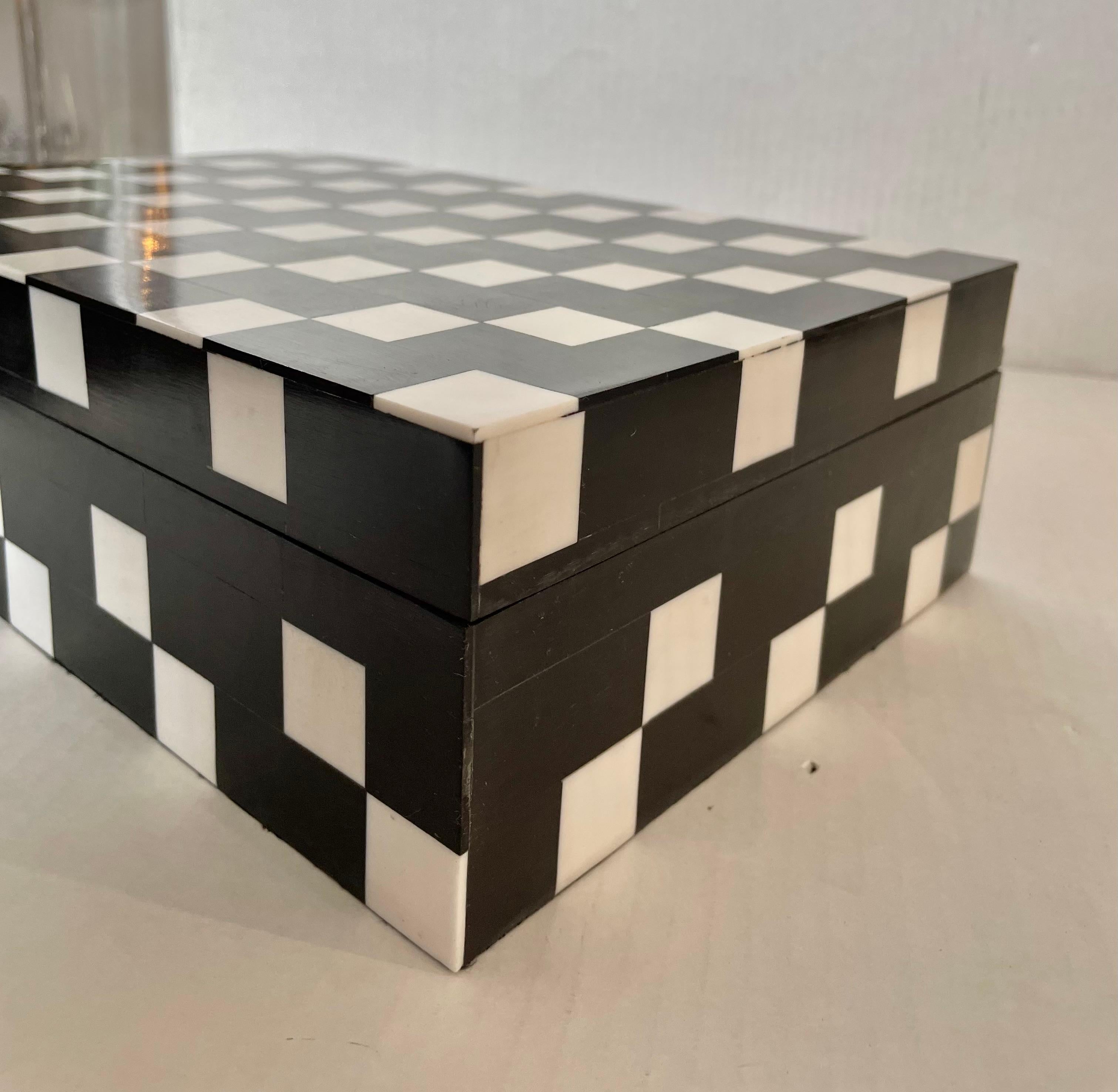 Maitland Smith Style Black and White Box In Good Condition In West Palm Beach, FL