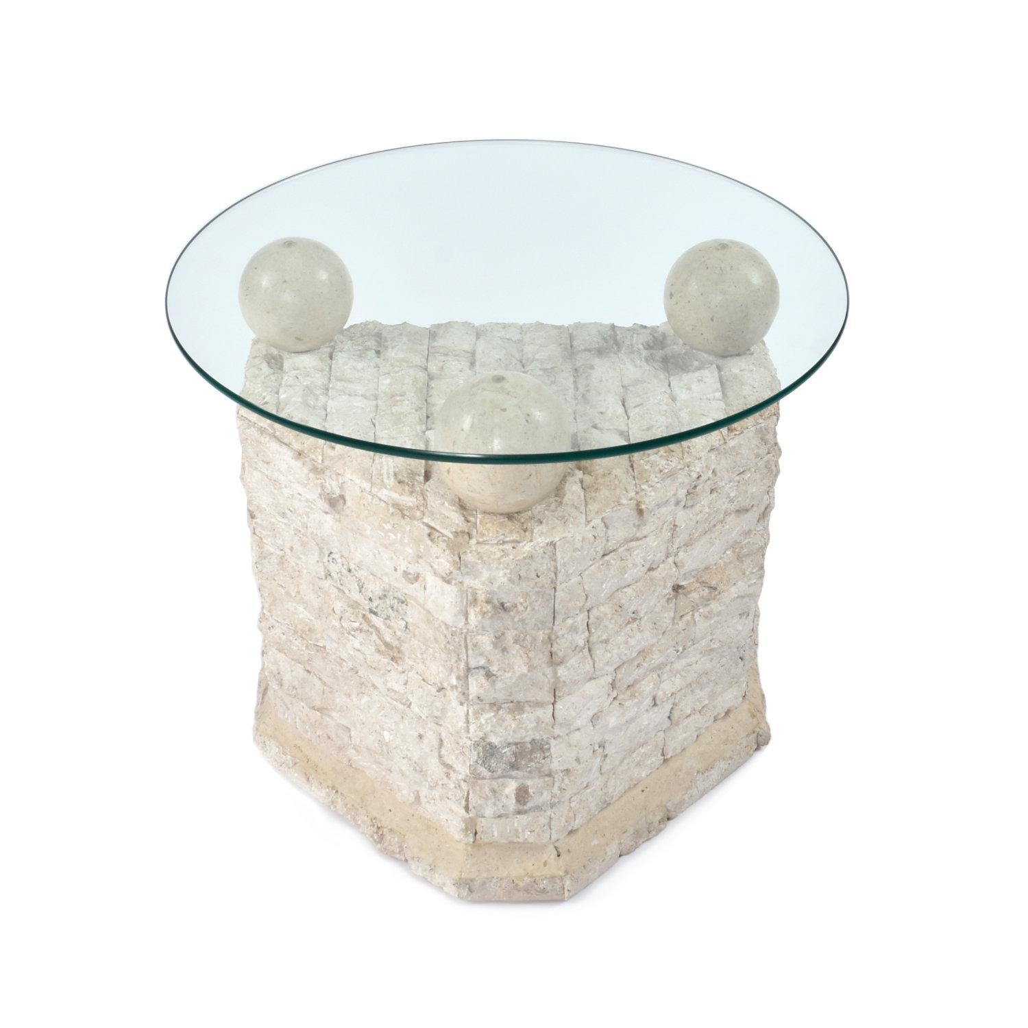 Maitland Smith Style Mactan Tessellated Stone Orb Pedestal End Tables In Excellent Condition For Sale In Chattanooga, TN