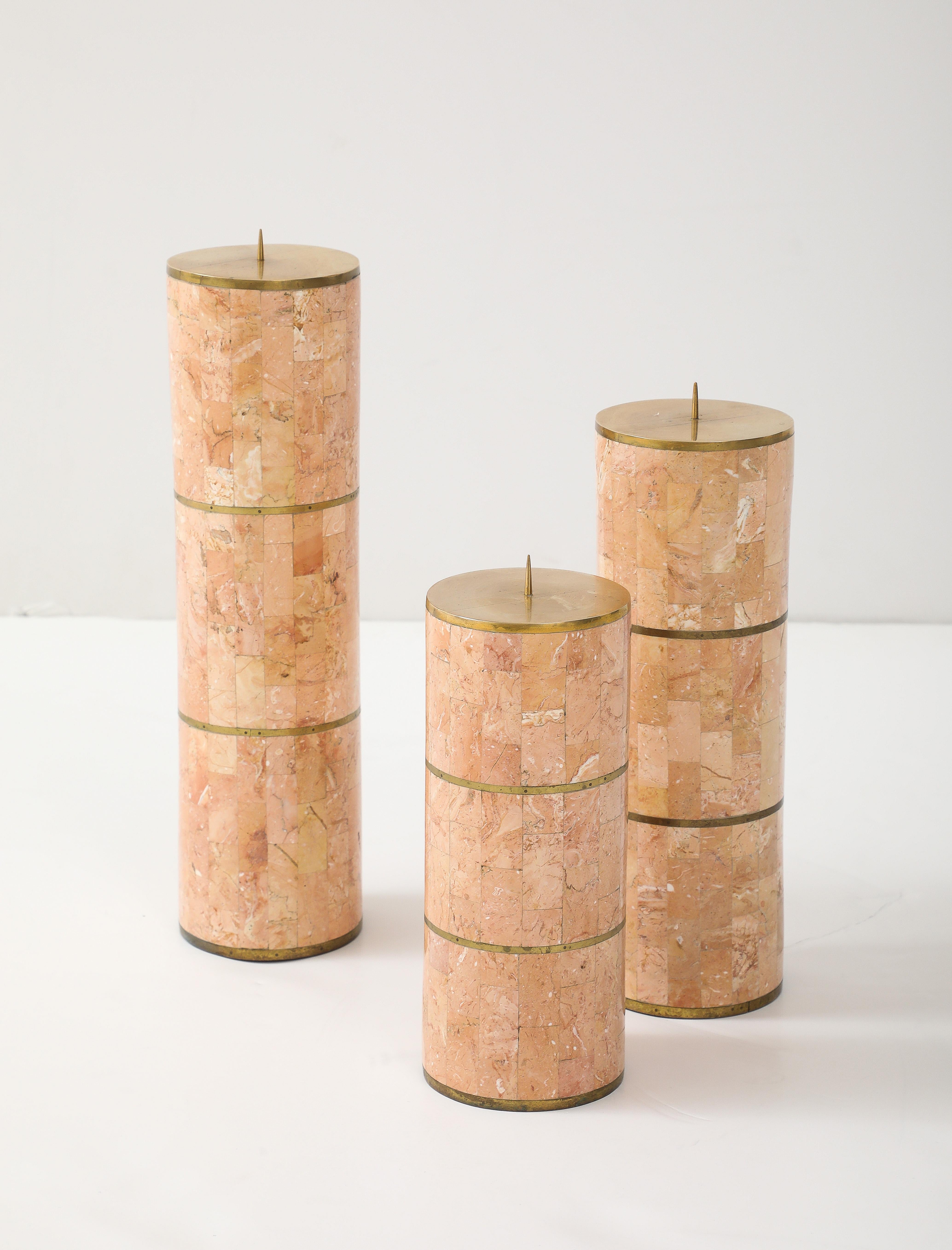 Maitland Smith Kerzenhalter aus Mosaikstein und Messing, 1980er Jahre, Design im Angebot 4