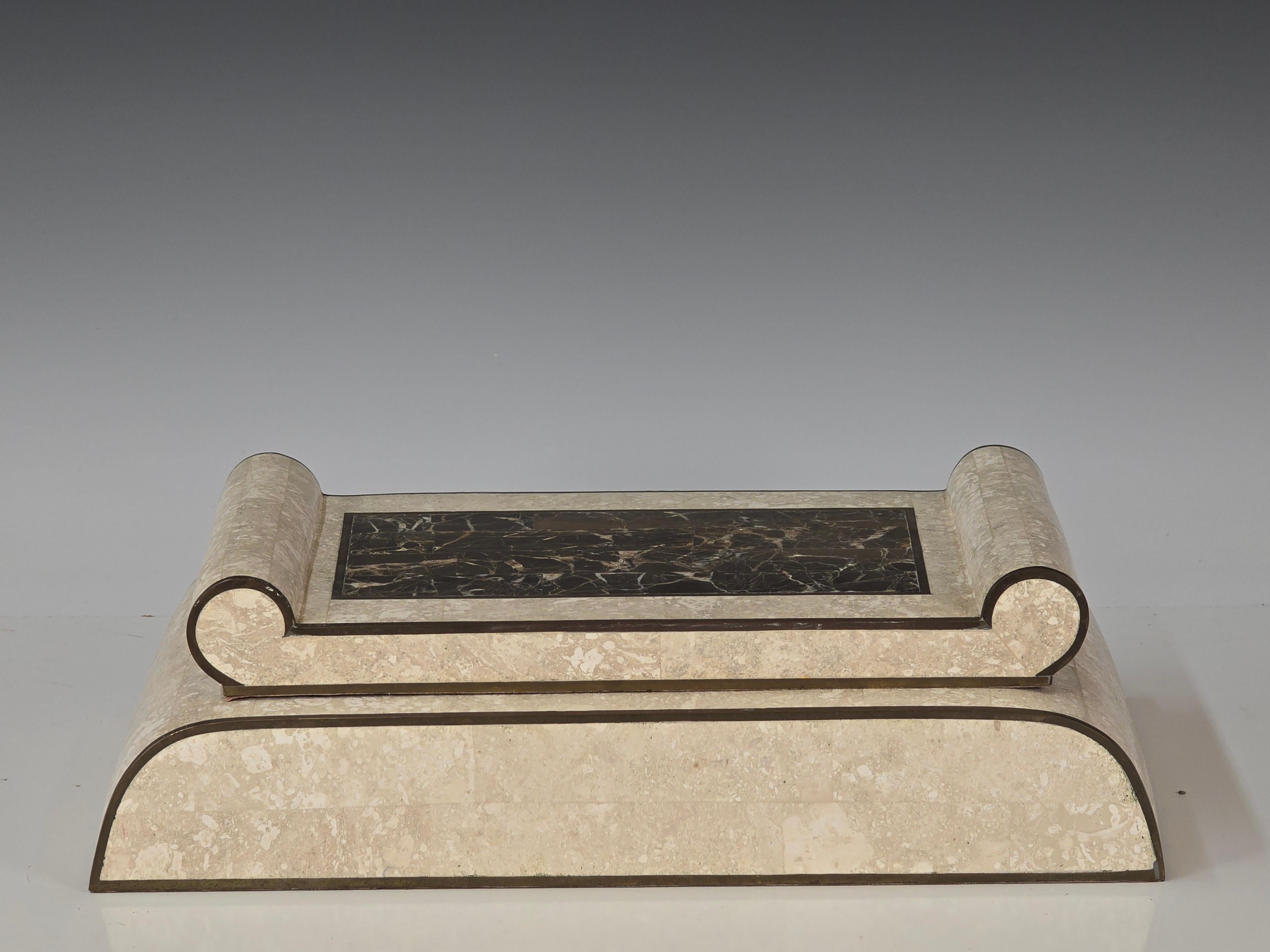 Caja teselada Maitland Smith Art Decó Revival Estadounidense en venta