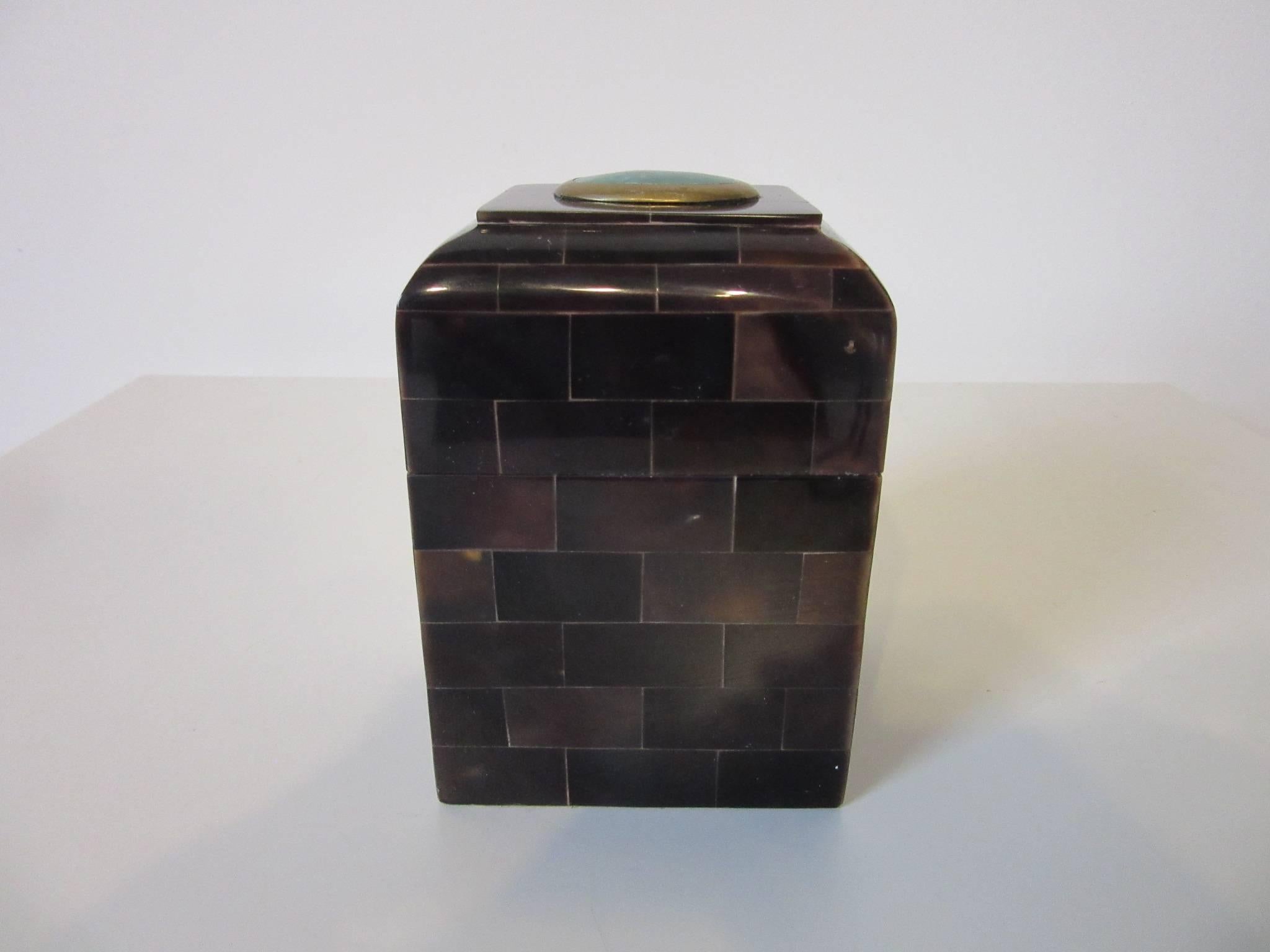 Maitland Smith Tessellated Horn and Gem Stone Decorative Box In Good Condition In Cincinnati, OH